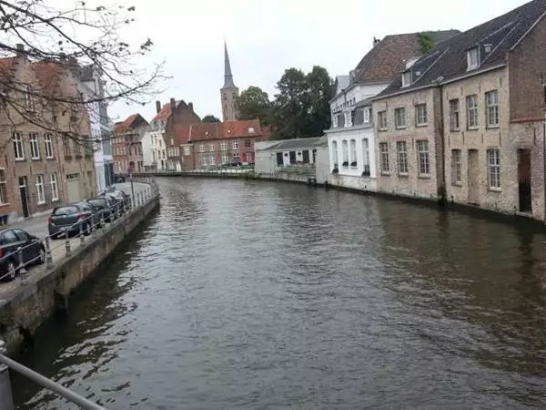 Alibaba https://cdn.alibaba.ir/ostorage/hotel-accommodation-images/6a0cfa98c86edf55f7236e1d_Bruges-Adornes-1.webp