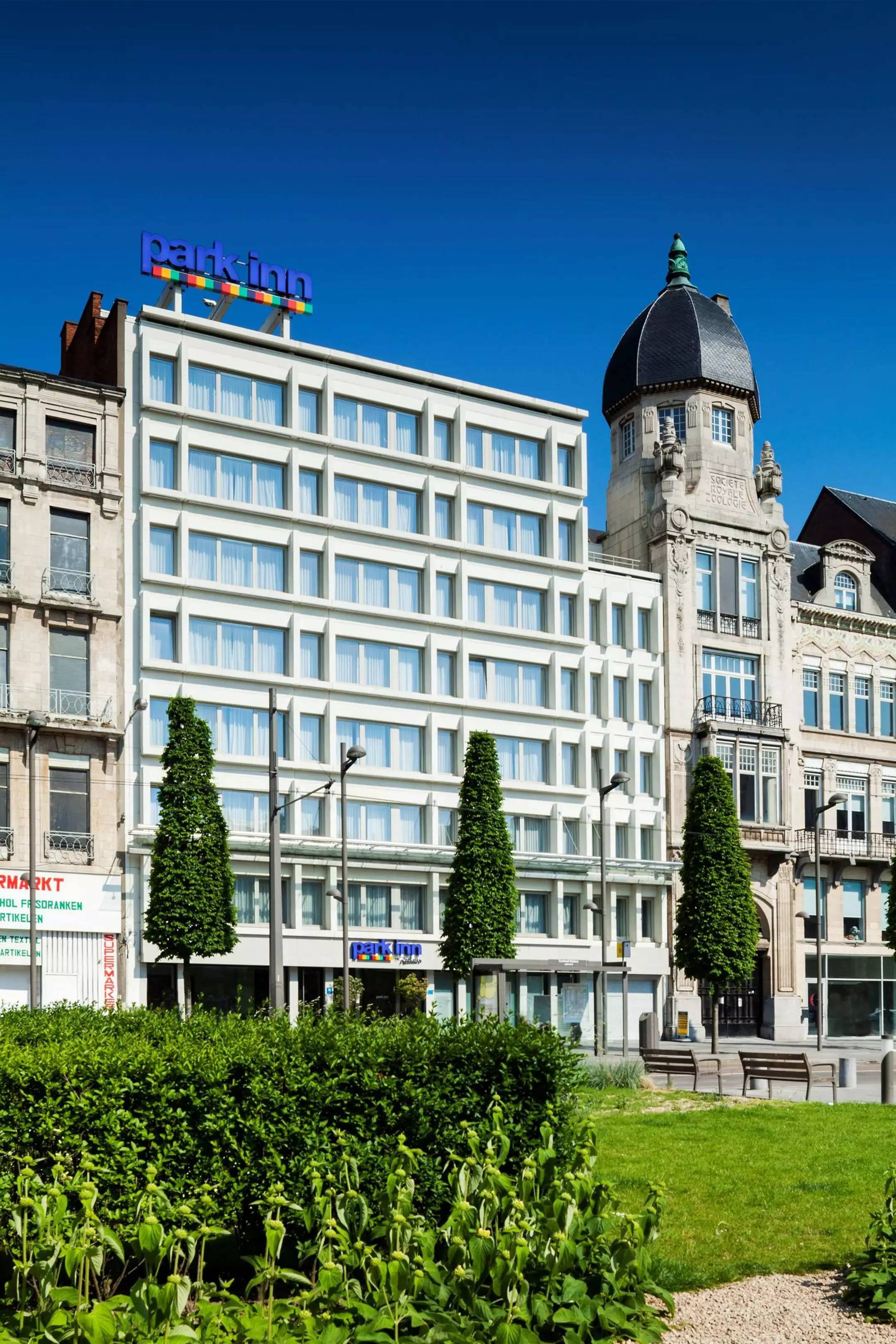 هتل Park Inn by Radisson Antwerp آنتورپ