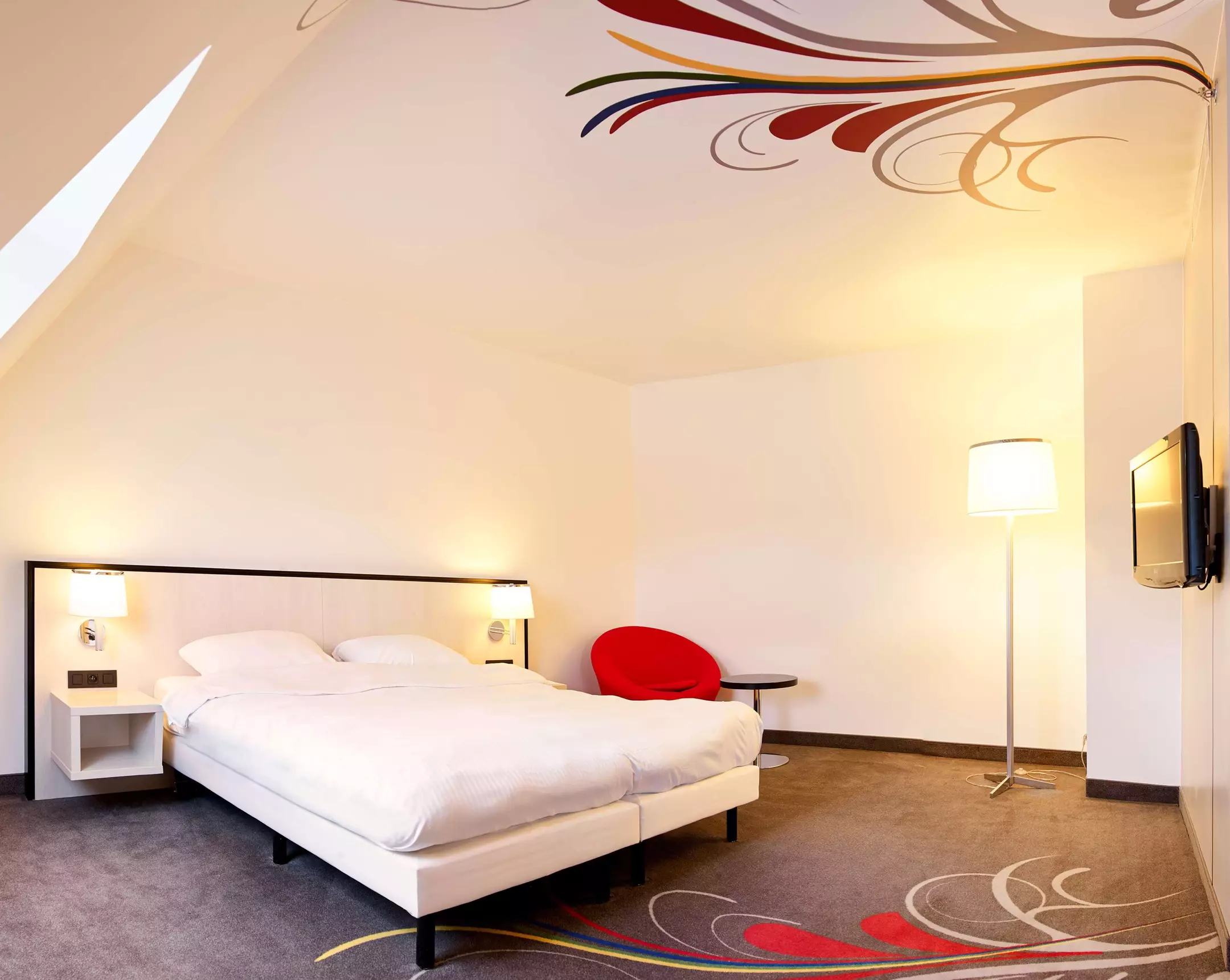 هتل Park Inn by Radisson Brussels Midi بروکسل
