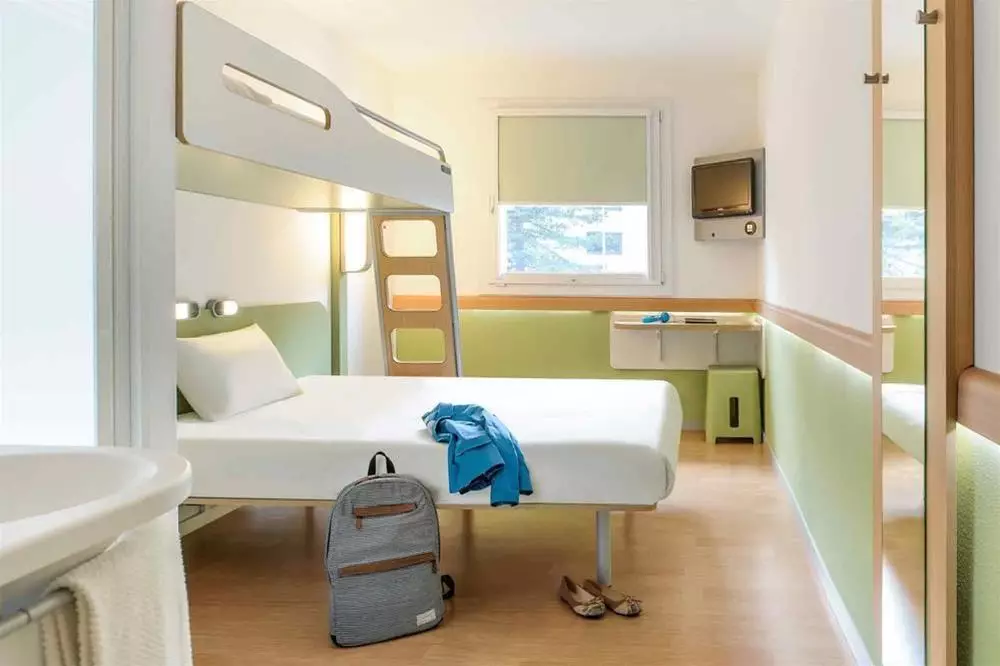 Alibaba https://cdn.alibaba.ir/ostorage/hotel-accommodation-images/6a0d0801c86edf55f72378d1_Antwerp-Ibis-budget-Antwerpen-Centraal-Station-1.webp