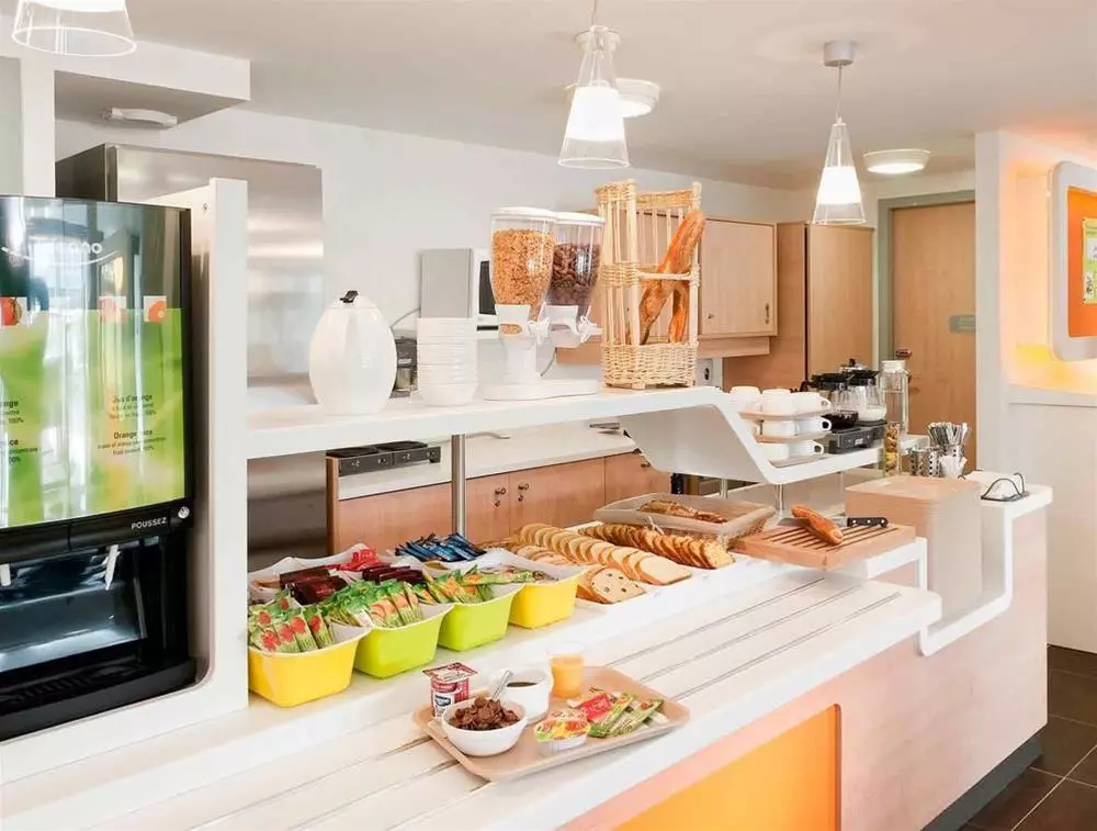 هتل Ibis budget Antwerpen Centraal Station آنتورپ
