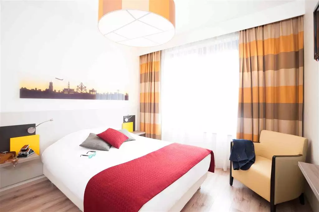 هتل Hotel ibis Styles Brussels Centre Stephanie بروکسل