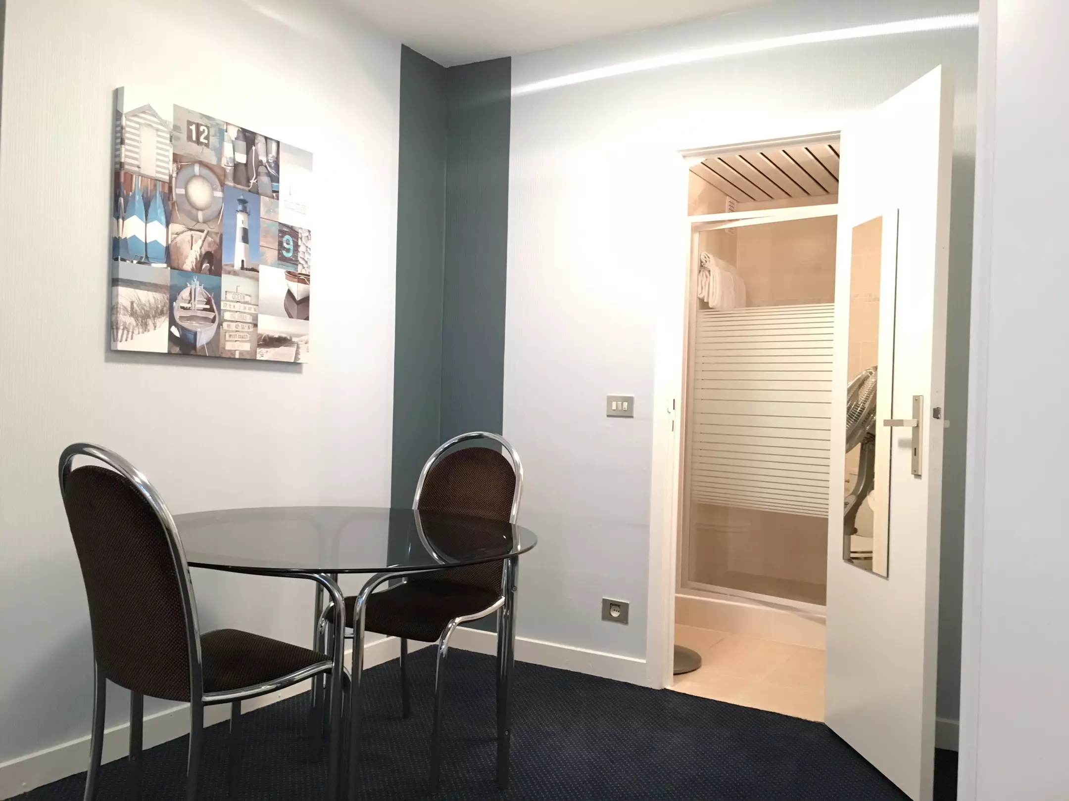 Alibaba https://cdn.alibaba.ir/ostorage/hotel-accommodation-images/6a0d3a79c86edf55f7239ff1_Brussels-First-Euroflat-1.webp