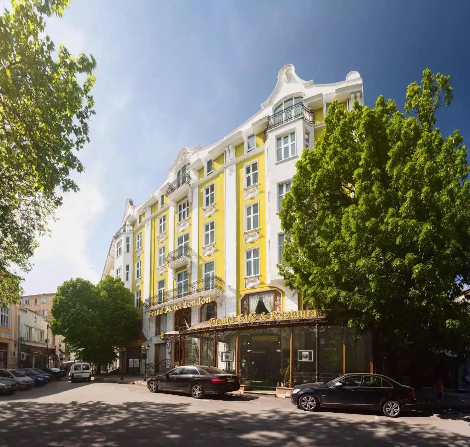 Alibaba https://cdn.alibaba.ir/ostorage/hotel-accommodation-images/6a0d5e58c86edf55f723b8b8_Varna-Grand-London-0.webp