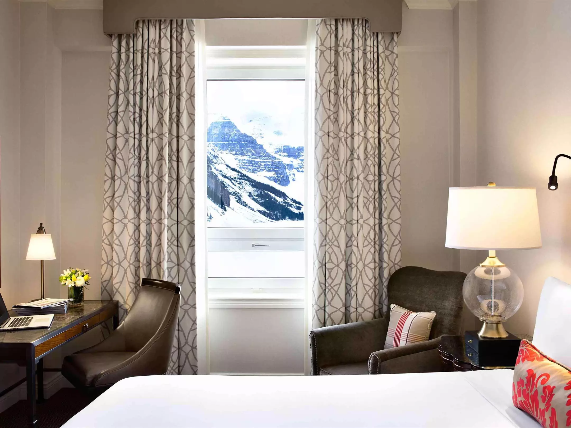 هتل Fairmont Château Lake Louise Lake Louise Village