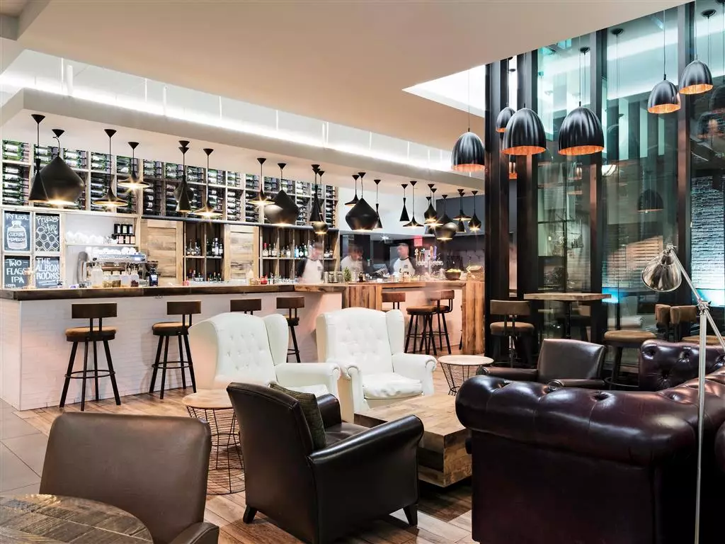 Alibaba https://cdn.alibaba.ir/ostorage/hotel-accommodation-images/6a0f66e6c86edf55f723d8df_Ottawa-Novotel-Ottawa-City-Centre-1.webp