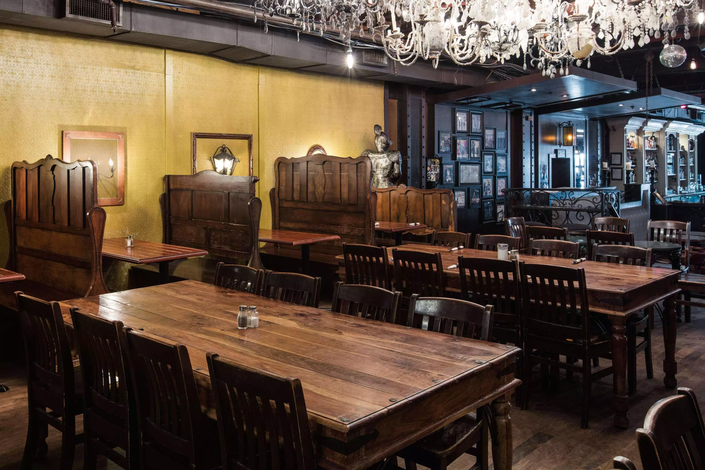 Alibaba https://cdn.alibaba.ir/ostorage/hotel-accommodation-images/6a0f6ceec86edf55f723dd1f_Vancouver-Ramada-by-Wyndham-Vancouver-Downtown-1.webp