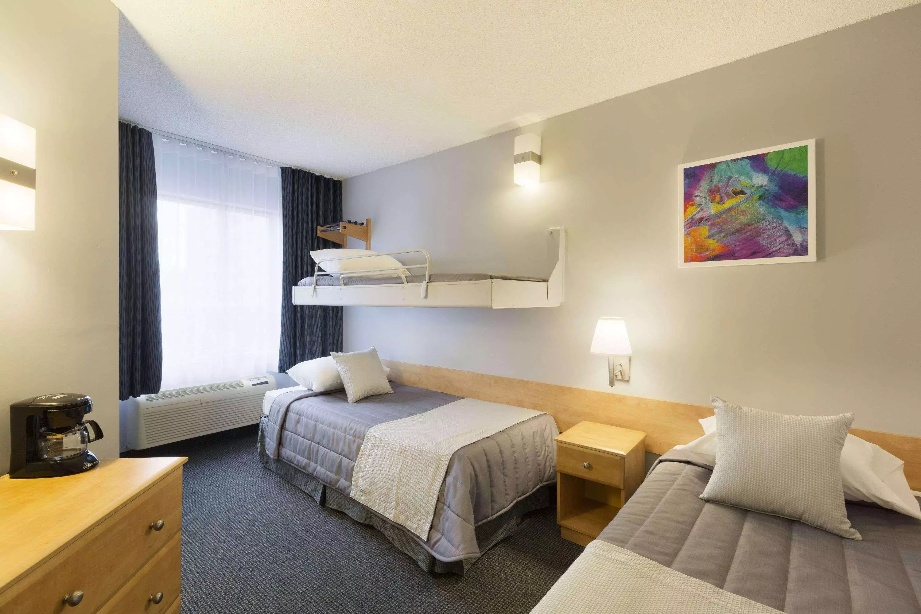 هتل Travelodge Hotel by Wyndham Montreal Centre مونترال