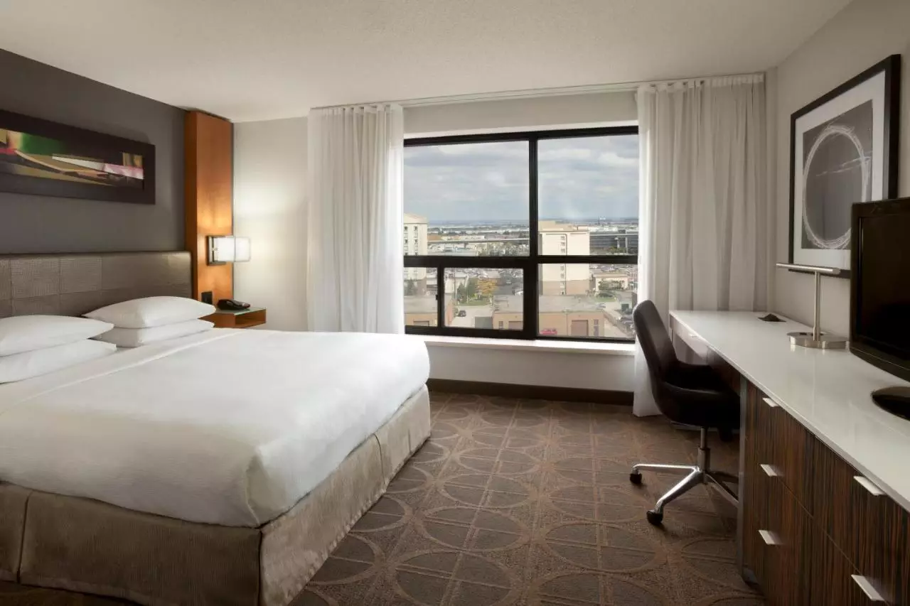 هتل Hilton Toronto Airport تورنتو