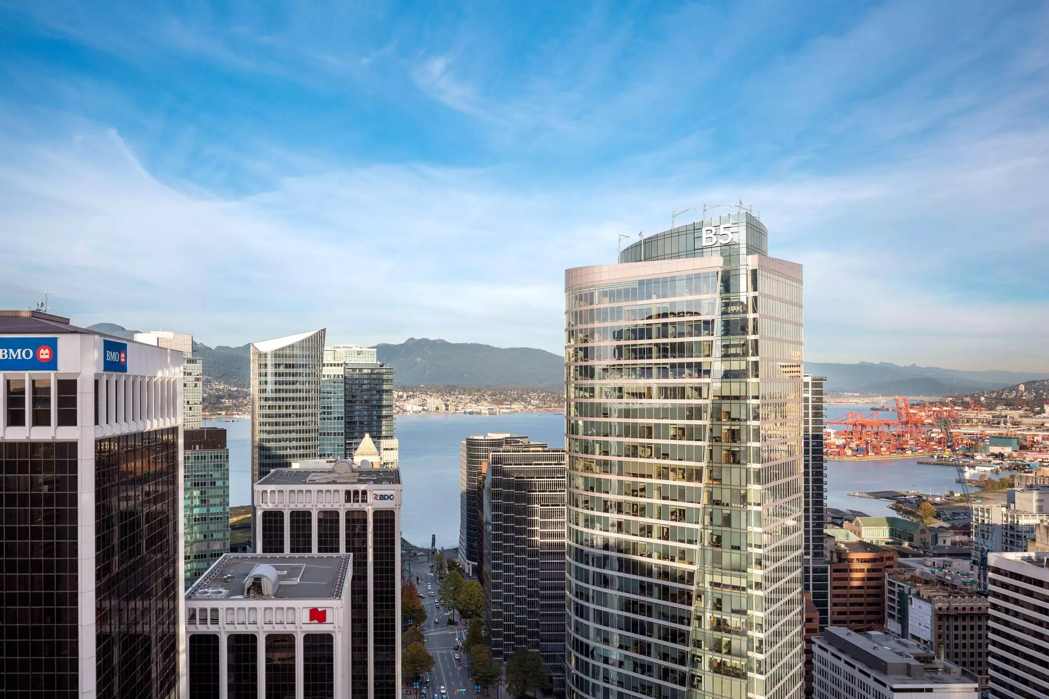 Alibaba https://cdn.alibaba.ir/ostorage/hotel-accommodation-images/6a0f73d5c86edf55f723e2ef_Vancouver-Hyatt-Regency-Vancouver-1.webp