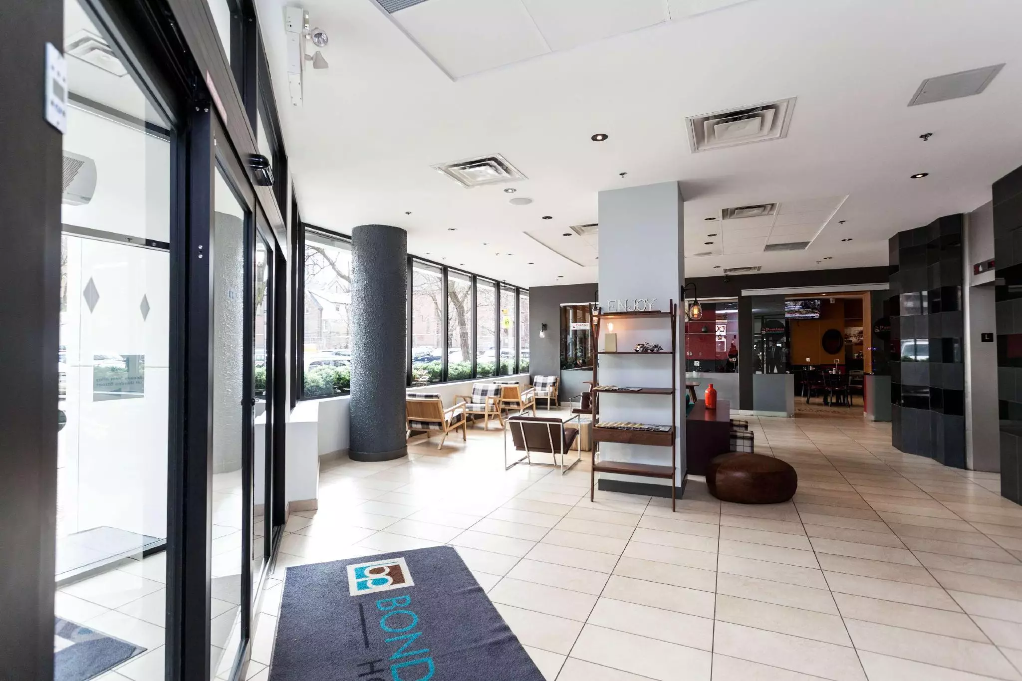 هتل Bond Place Hotel Toronto تورنتو