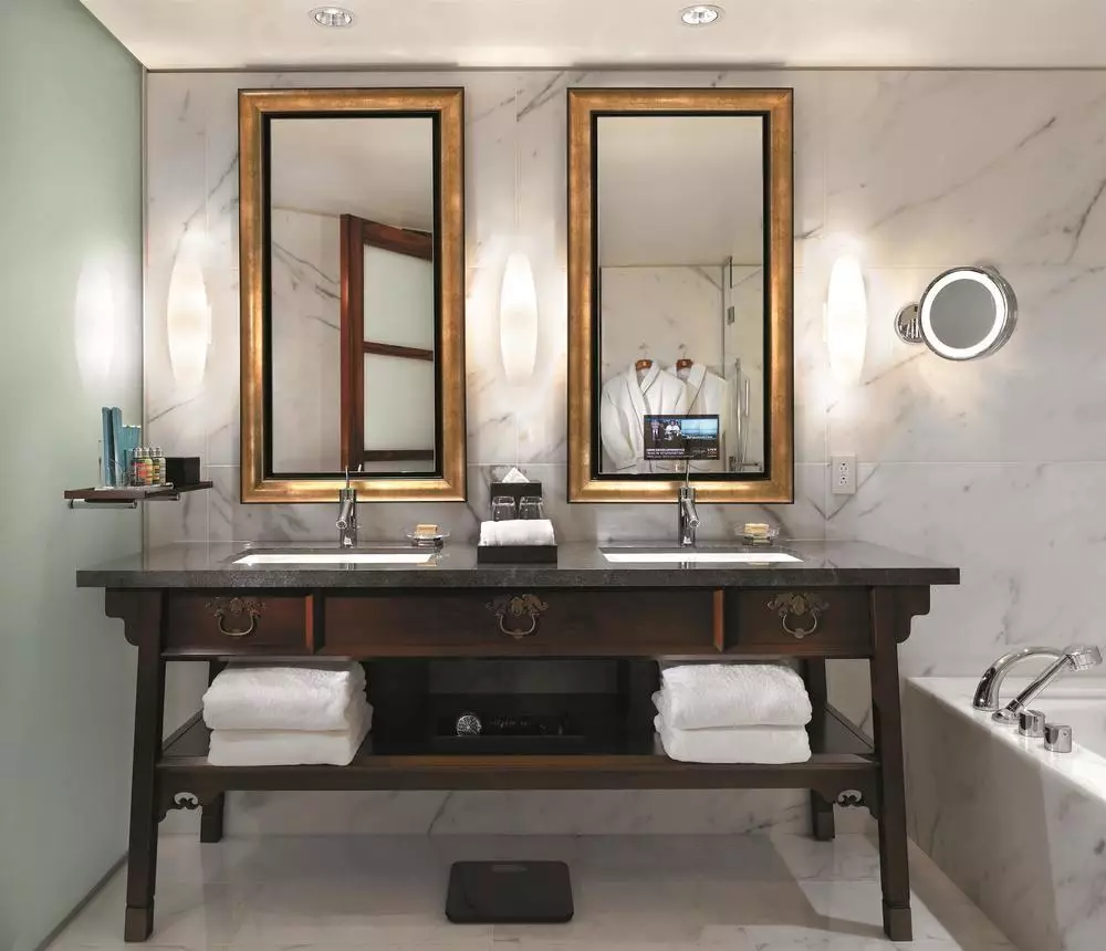 هتل Shangri-La Vancouver ونکوور