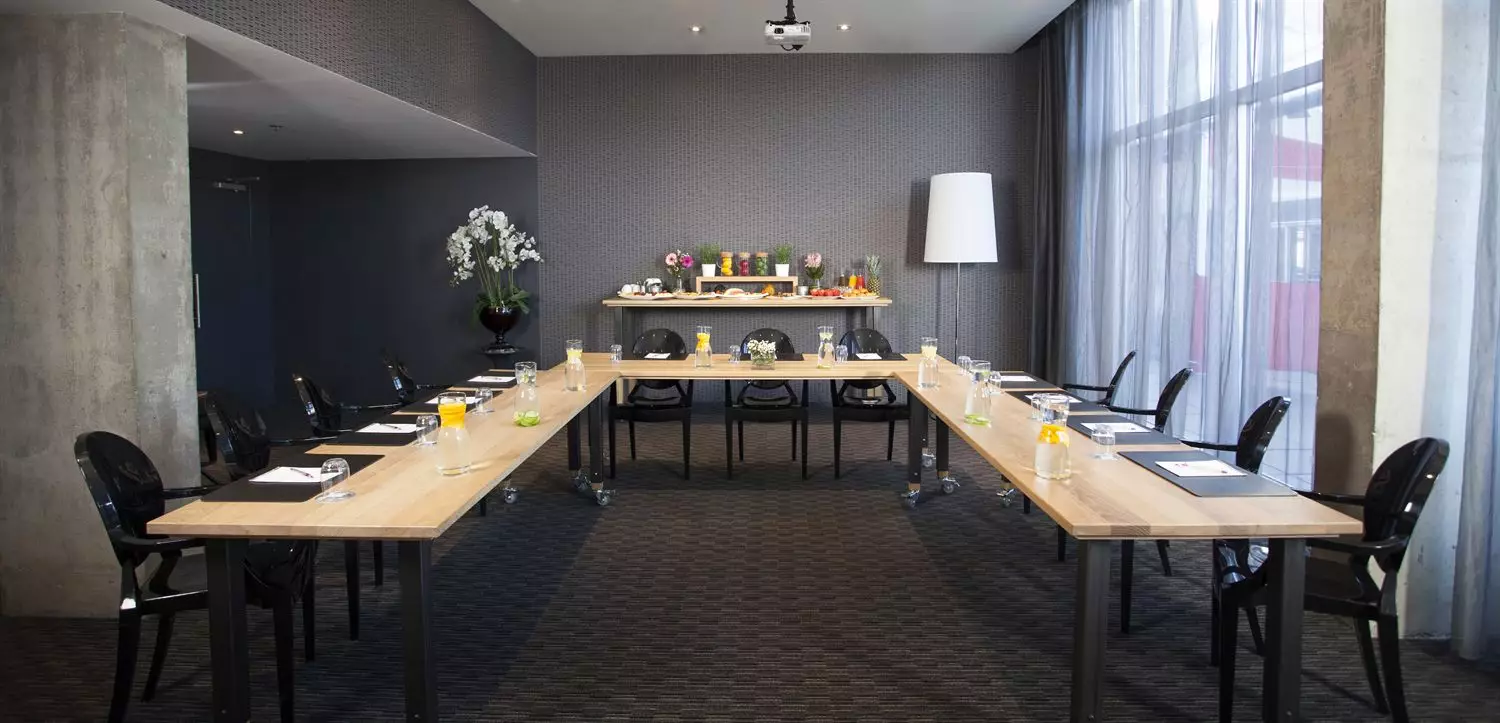 Alibaba https://cdn.alibaba.ir/ostorage/hotel-accommodation-images/6a0f8965c86edf55f723f256_Montreal-Hotel-10-1.webp