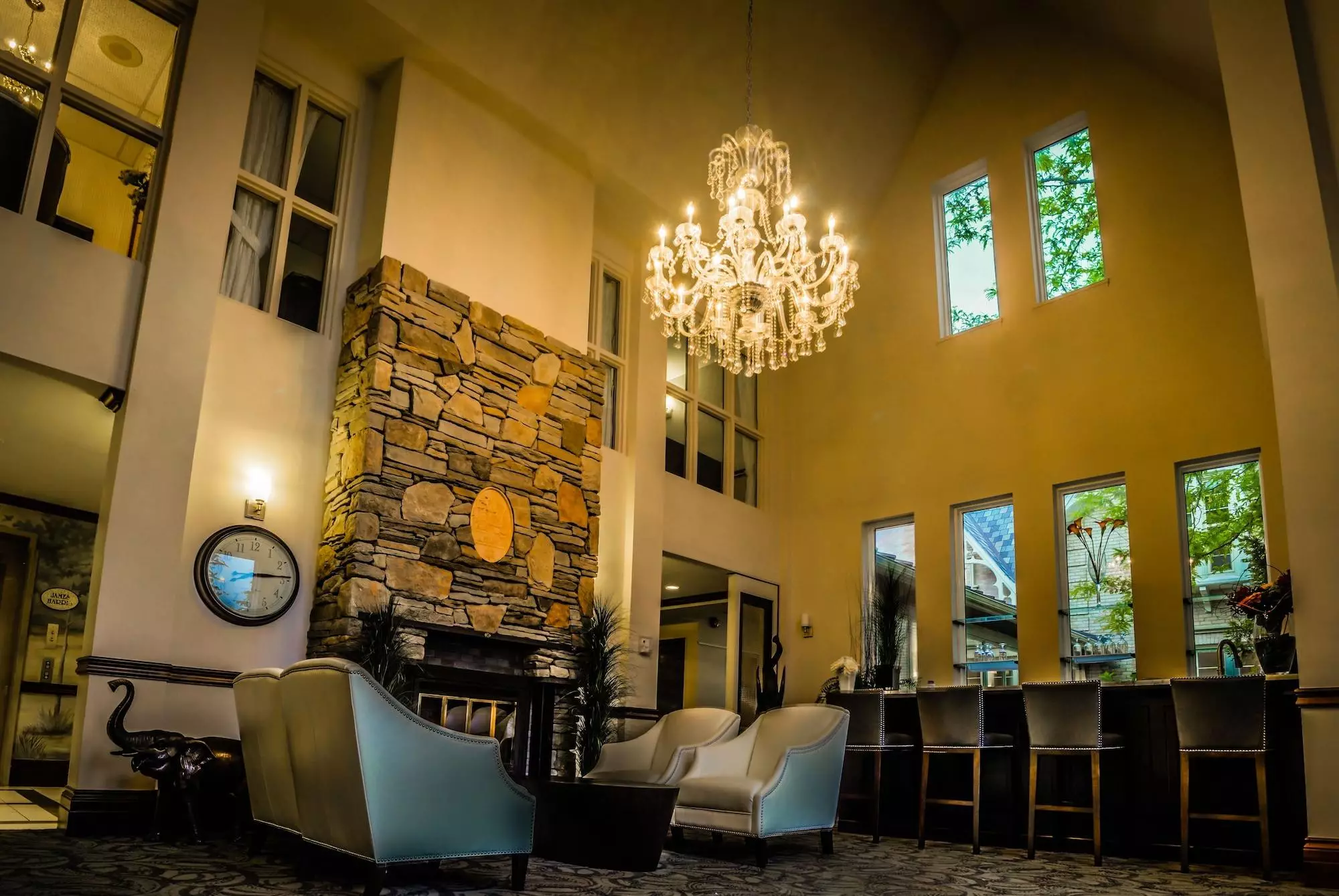 هتل Elmhurst Inn Ingersoll