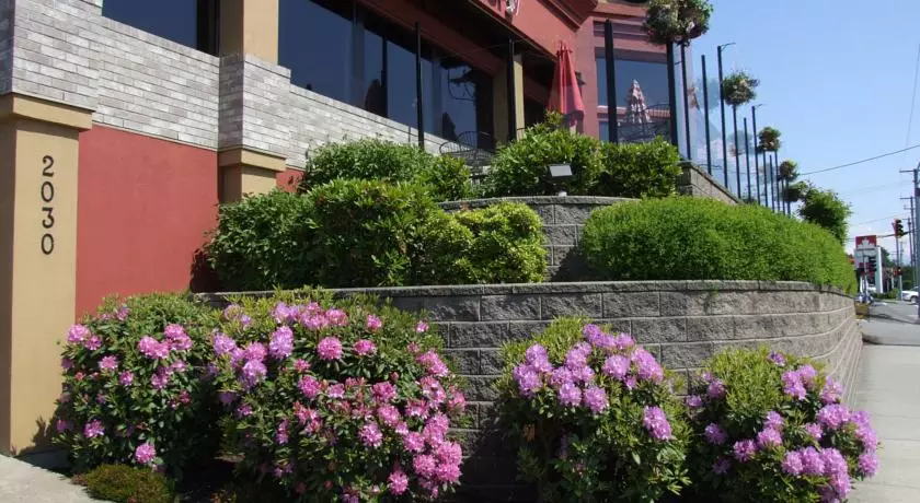 هتل Coast Abbotsford Hotel & Suites Abbotsford