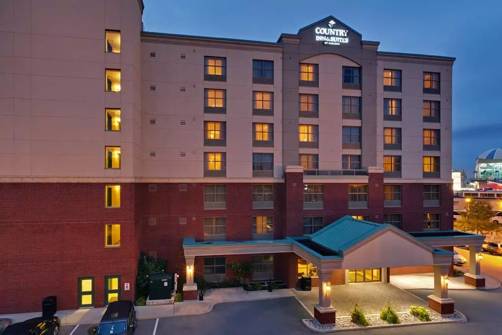 هتل Country Inn & Suites by Radisson, Niagara Falls, ON آبشار نیاگارا