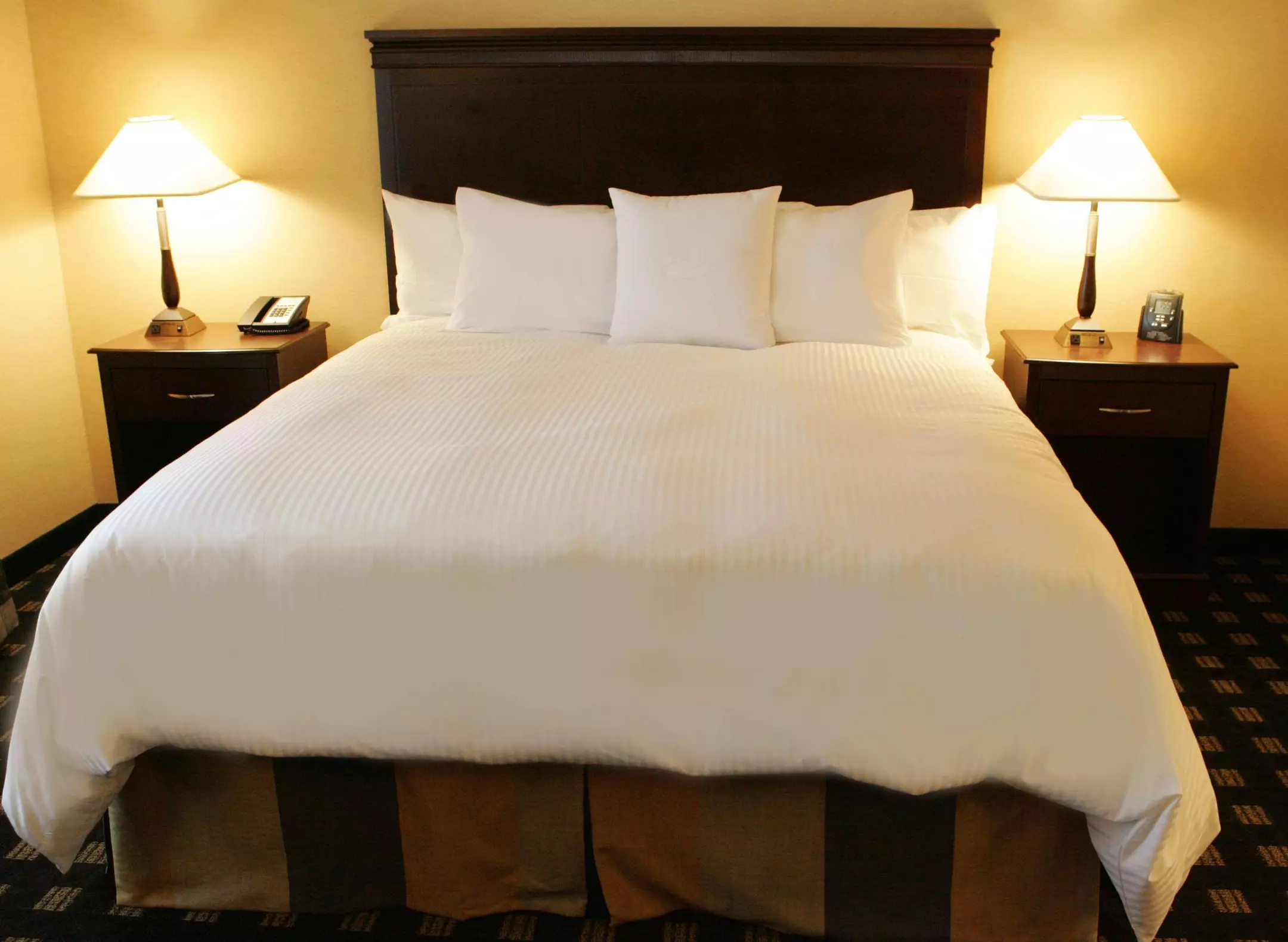 هتل Homewood Suites by Hilton Toronto Airport Corporate Centre تورنتو