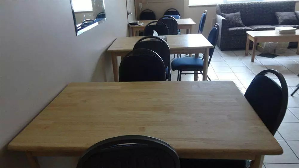 هتل Alpine Motel Kamloops