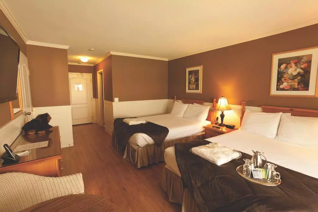 هتل South Thompson Inn & Conference Centre Kamloops