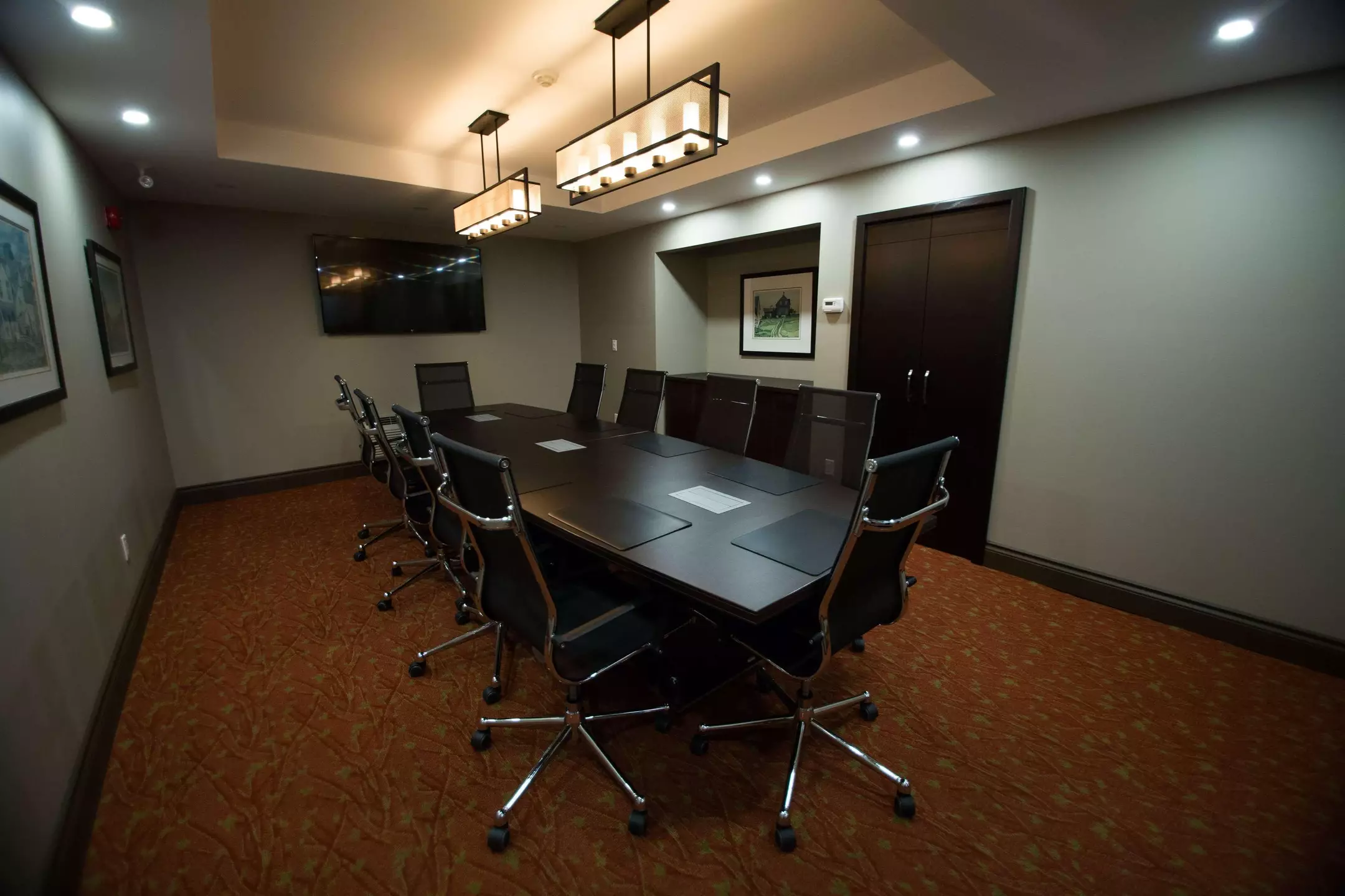 Alibaba https://cdn.alibaba.ir/ostorage/hotel-accommodation-images/6a1046ddc86edf55f724782e_London-Best-Western-Plus-Stoneridge-Inn--Conference-Centre-1.webp