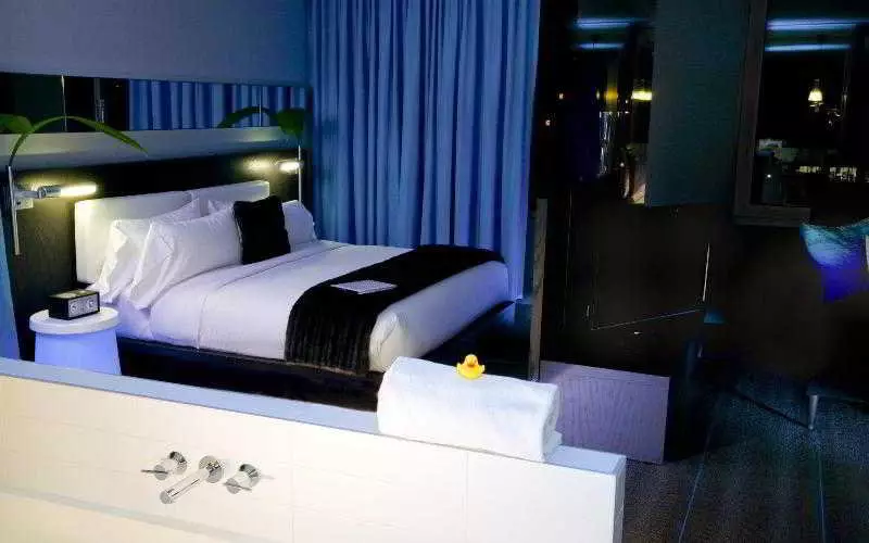 Alibaba https://cdn.alibaba.ir/ostorage/hotel-accommodation-images/6a1047f1c86edf55f72478df_Montreal-W-Montr-al-1.webp
