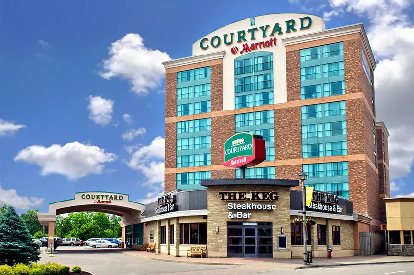 هتل Courtyard Niagara Falls آبشار نیاگارا