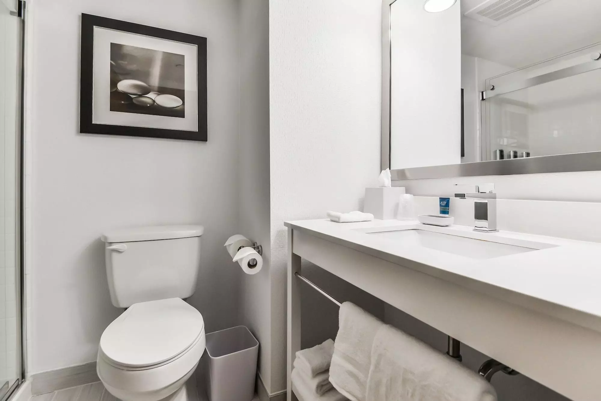 هتل Four Points by Sheraton Barrie Barrie