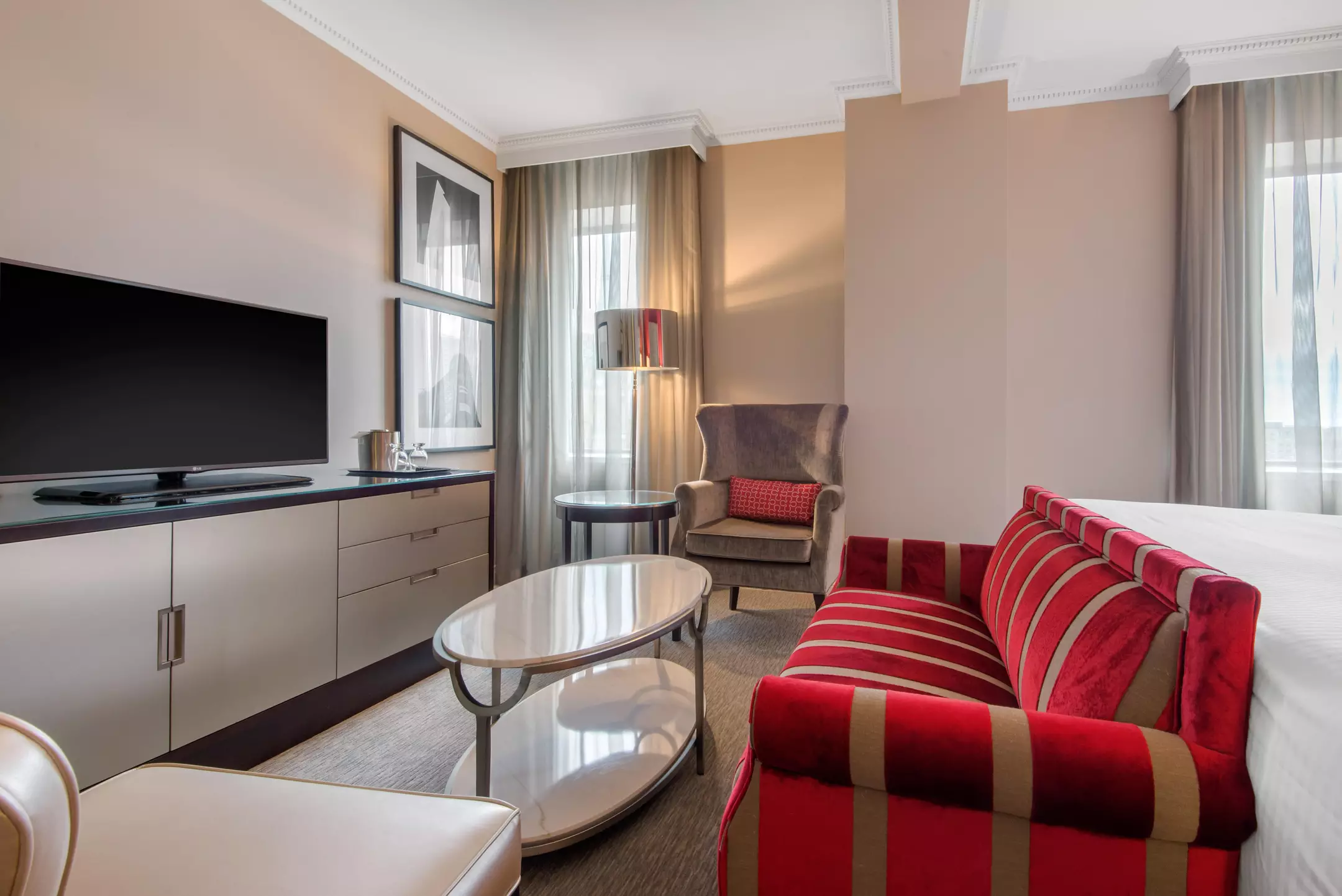 هتل The Omni King Edward Hotel تورنتو