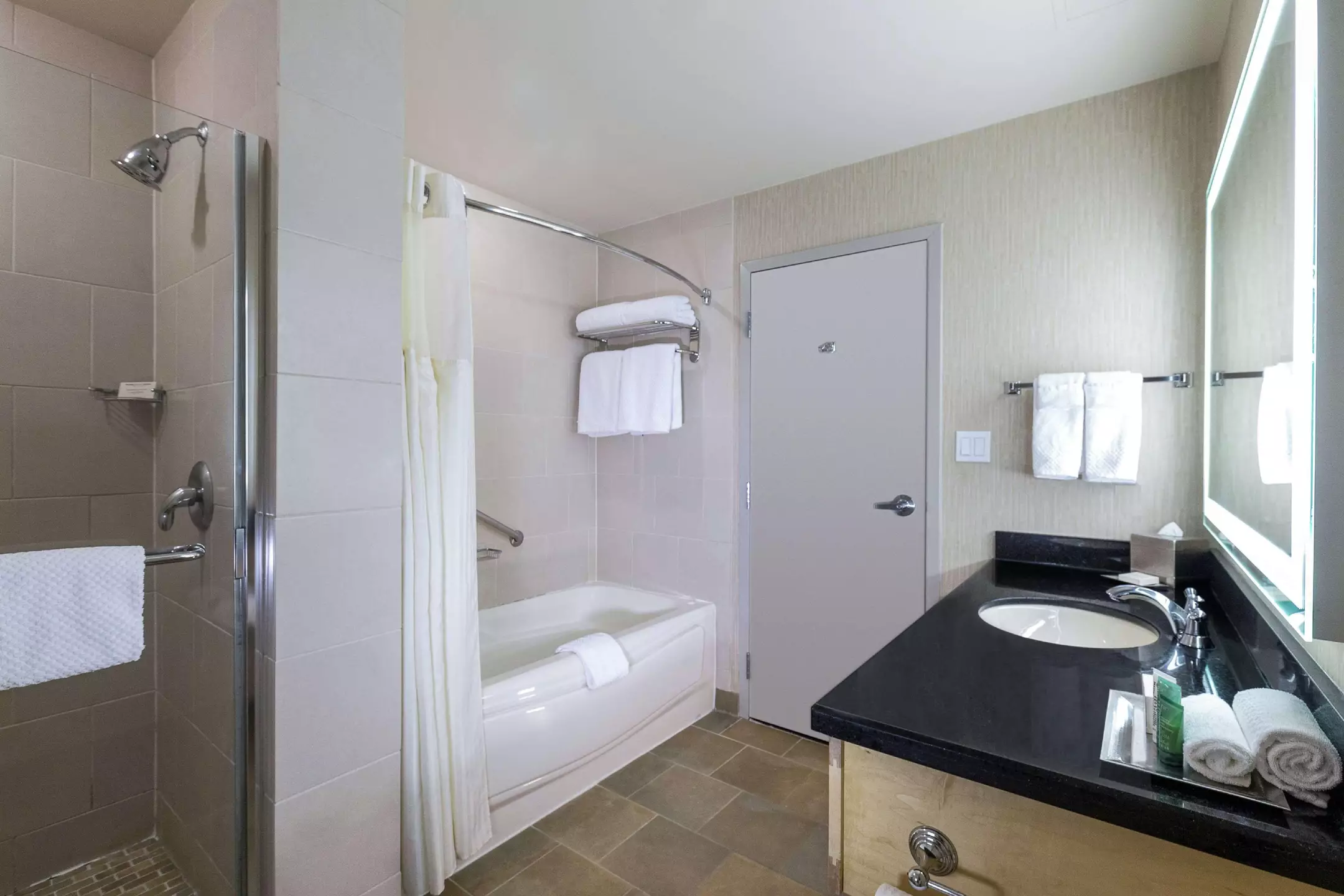 هتل Hilton Whistler Resort & Spa Whistler