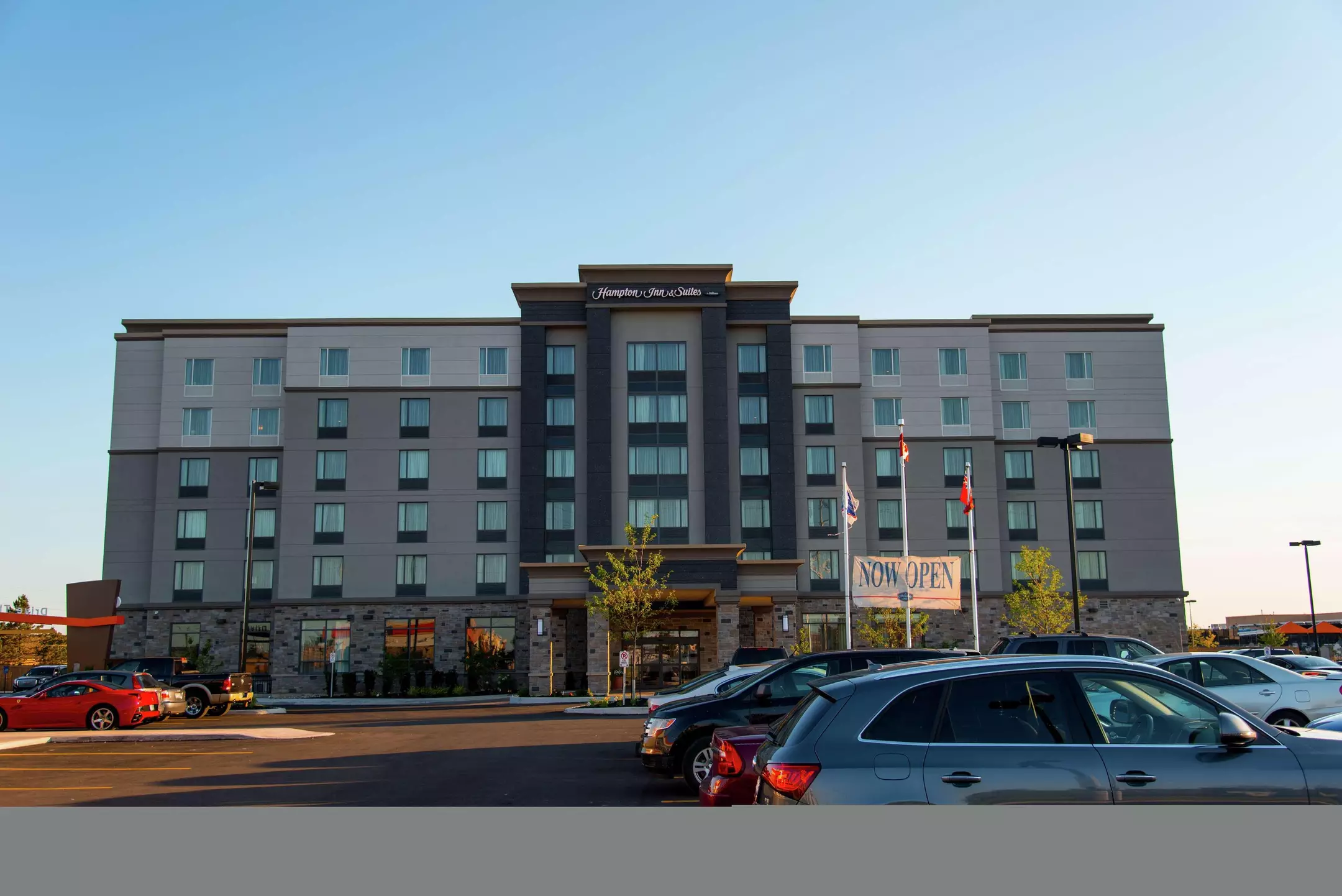 هتل Hampton Inn & Suites by Hilton Bolton Bolton