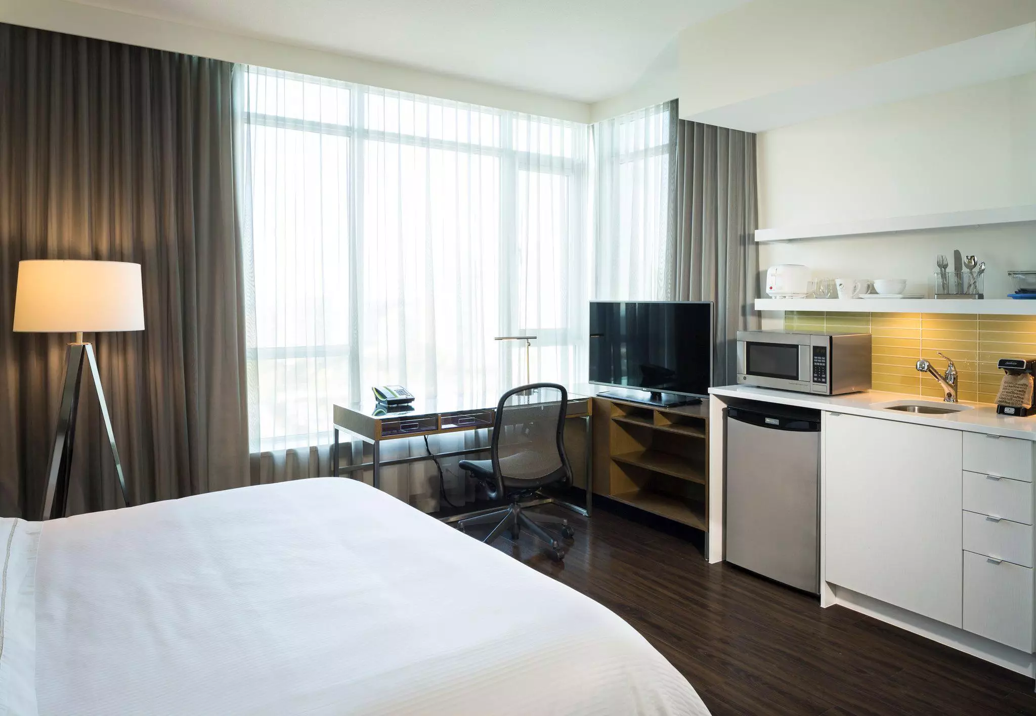 هتل Element Vancouver Metrotown Burnaby