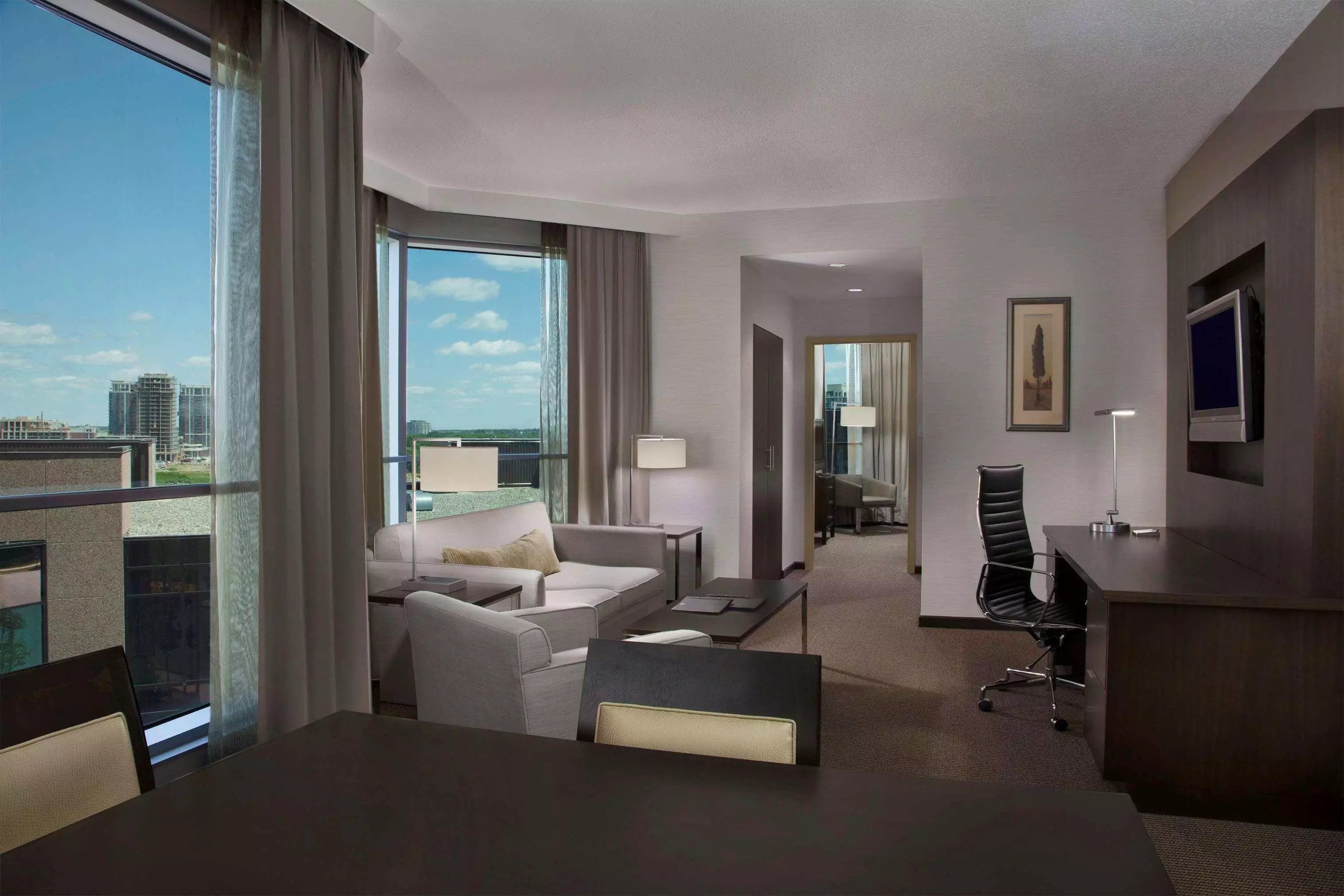 هتل Hilton Suites Toronto Markham Conference Centre & Spa Markham