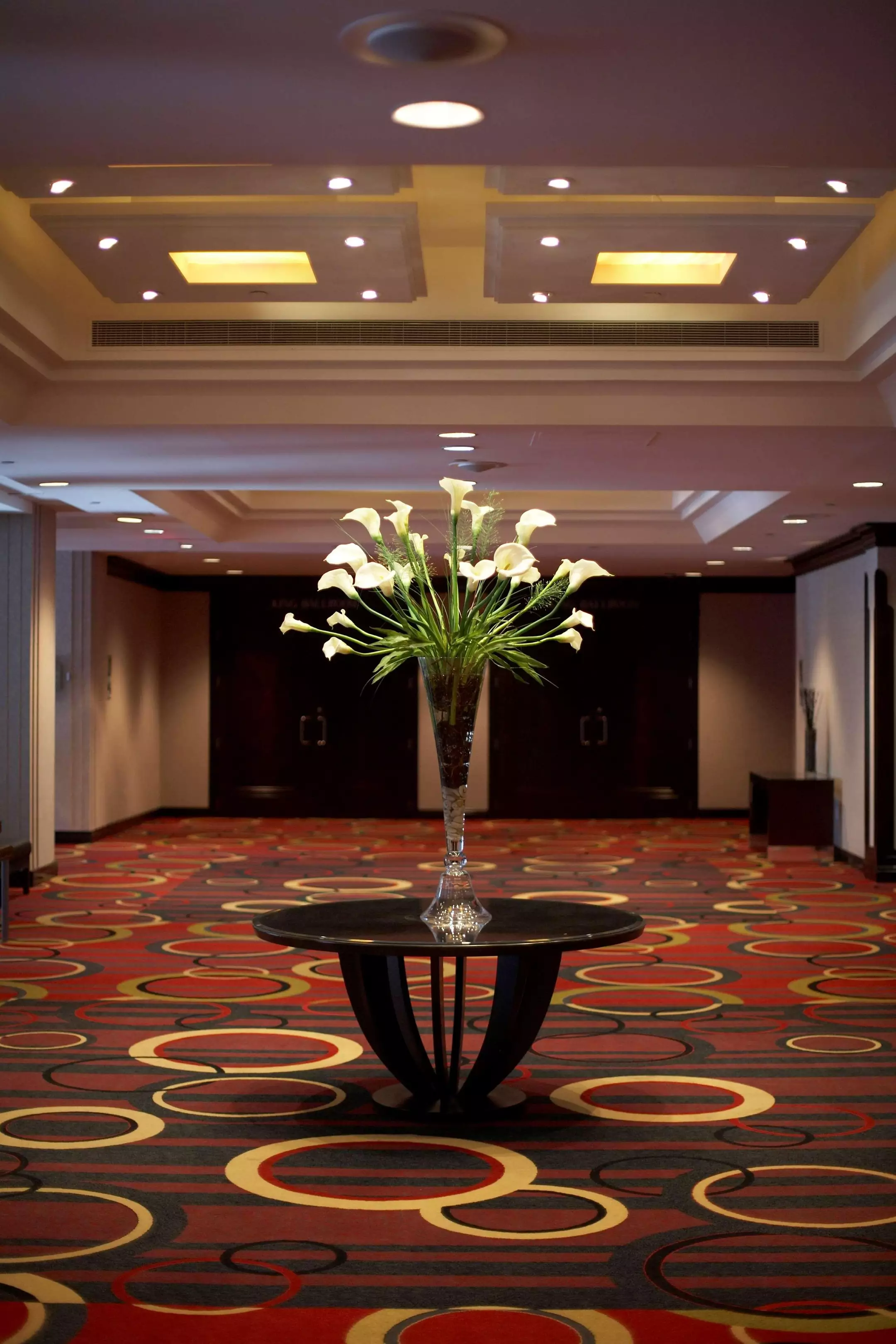 Alibaba https://cdn.alibaba.ir/ostorage/hotel-accommodation-images/6a10bf7ac86edf55f724ceca_Toronto-Hyatt-Regency-Toronto-1.webp