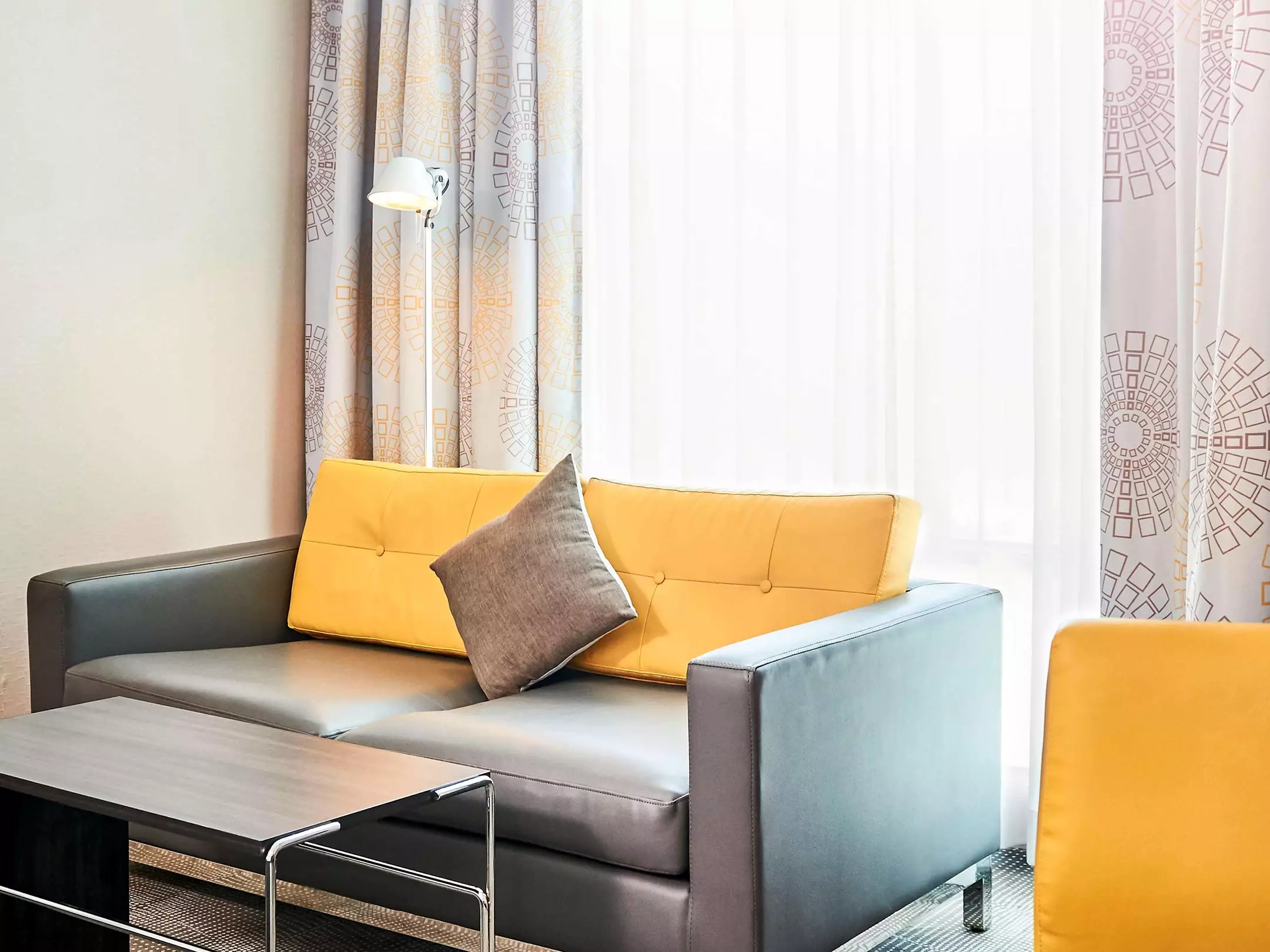 هتل Novotel Toronto North York تورنتو