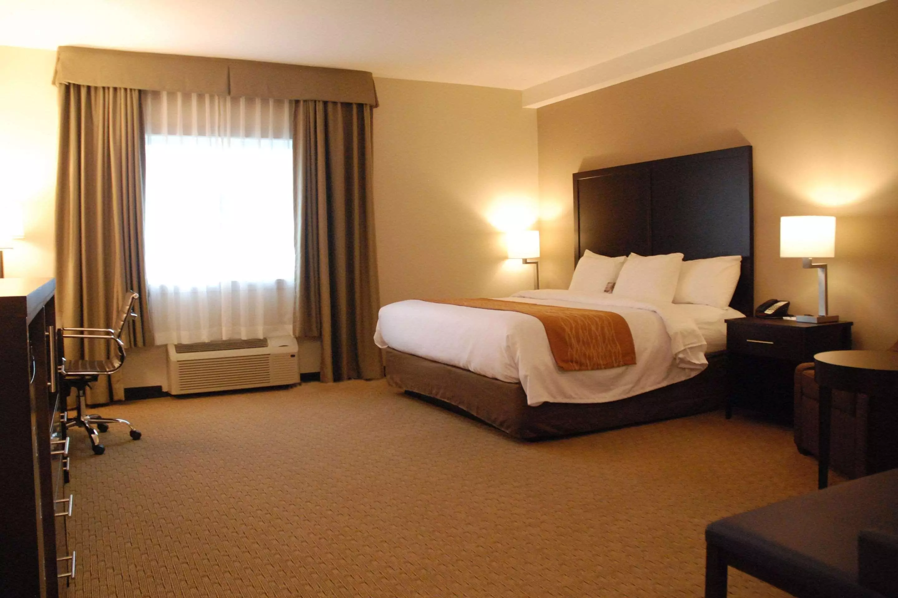 Alibaba https://cdn.alibaba.ir/ostorage/hotel-accommodation-images/6a10df7ec86edf55f724e62d_Terrace-Comfort-Inn--Suites-Terrace-1.webp