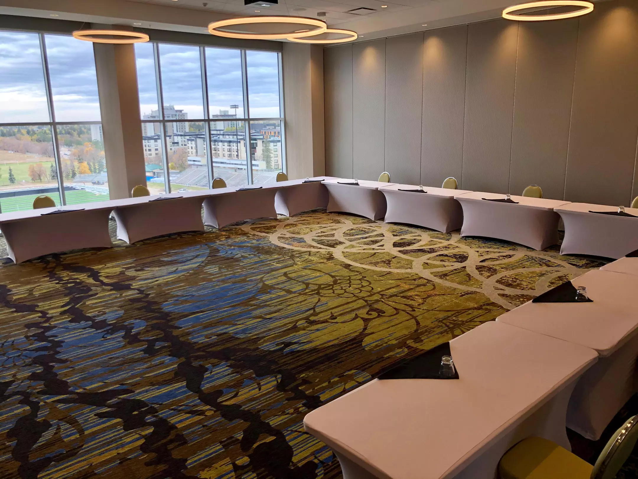 Alibaba https://cdn.alibaba.ir/ostorage/hotel-accommodation-images/6a10e67cc86edf55f724eb59_Saskatoon-Staybridge-Suites-Saskatoon--University-1.webp