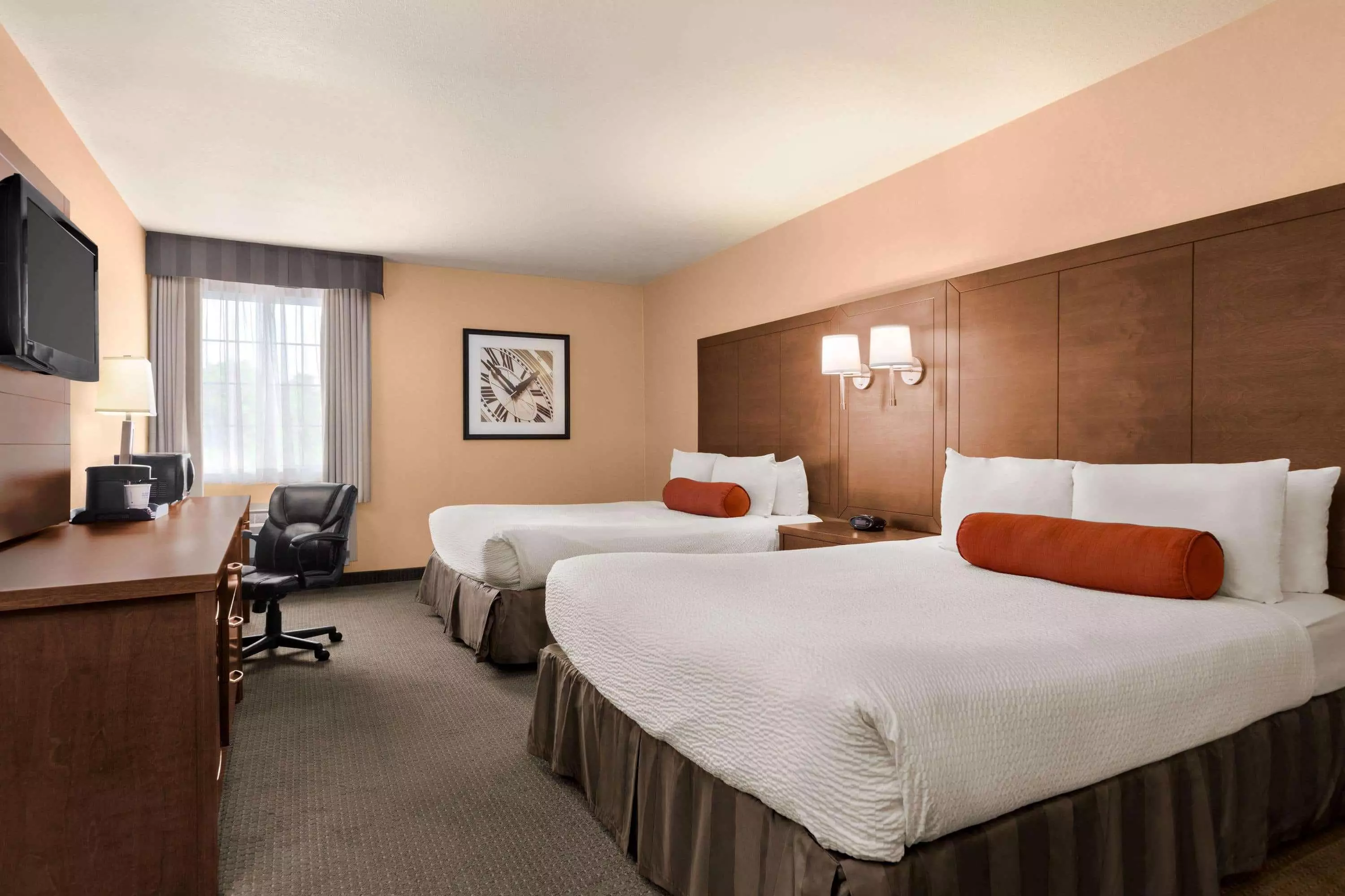 Alibaba https://cdn.alibaba.ir/ostorage/hotel-accommodation-images/6a1111afc86edf55f725095a_Guelph-Days-Inn-by-Wyndham-Guelph-1.webp