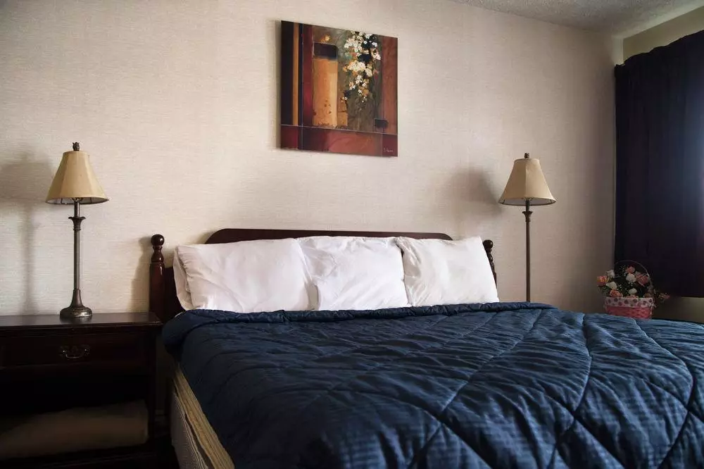 هتل Niagara Lodge & Suites آبشار نیاگارا