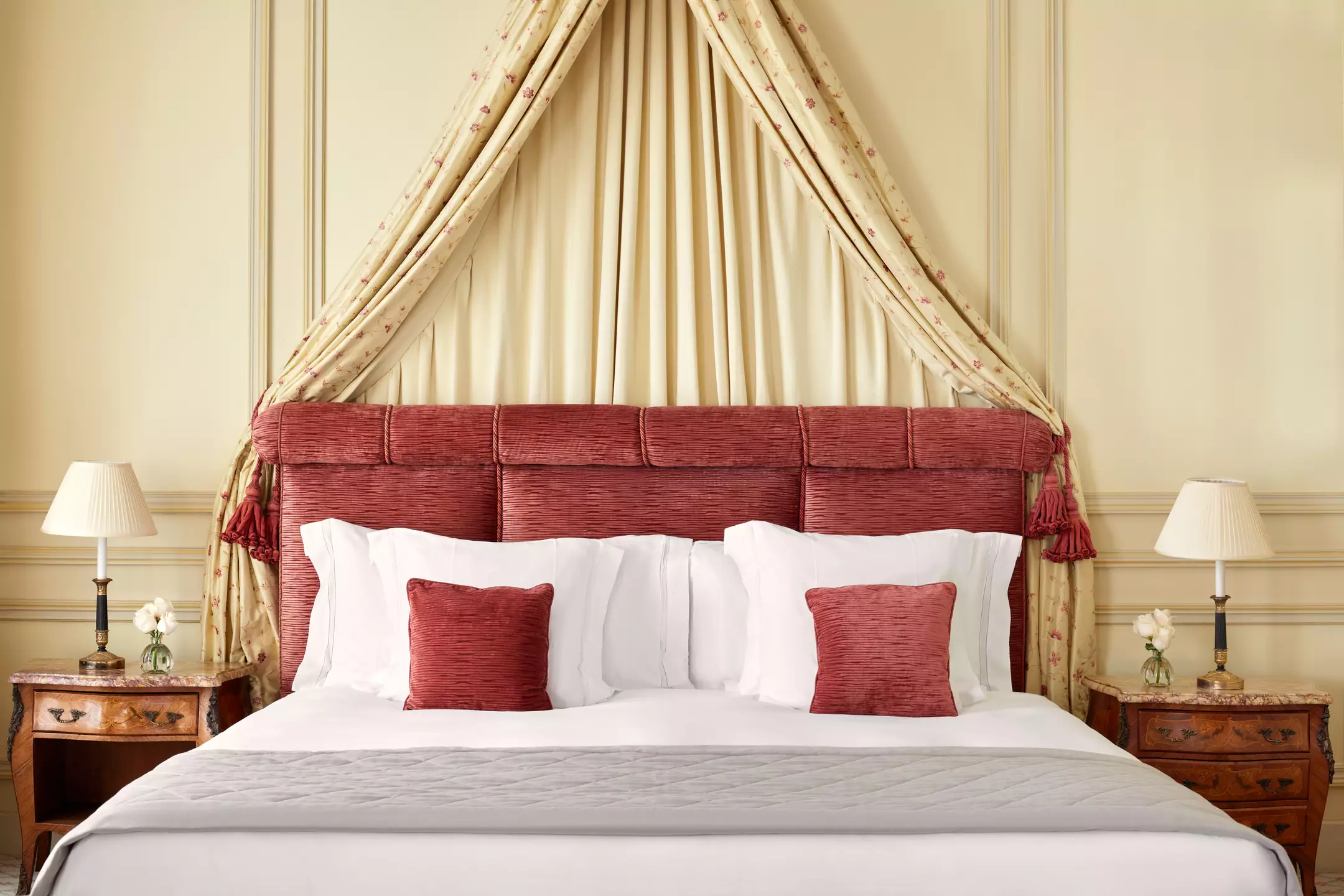 هتل Beau Rivage  ژنو