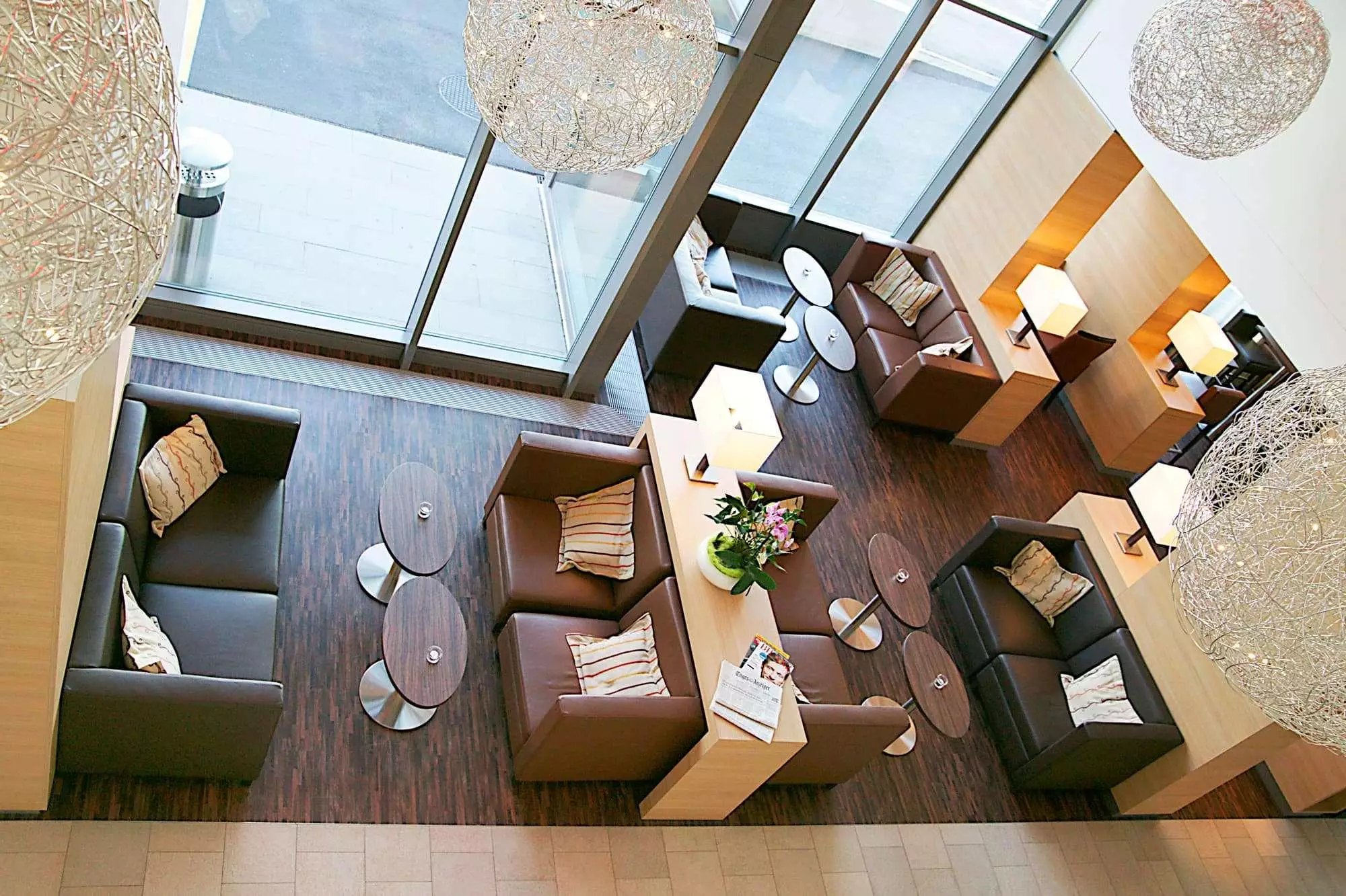 هتل H+ Hotel Zürich زوریخ