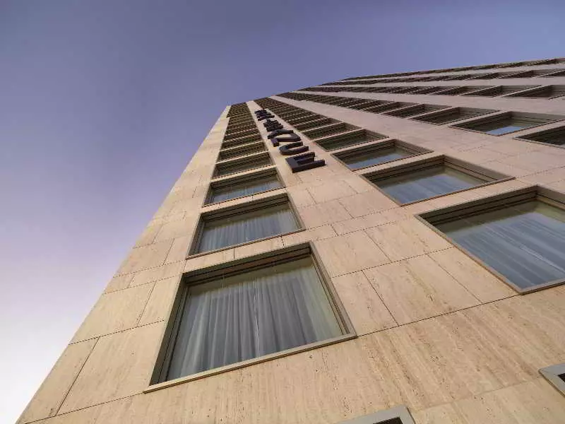 هتل Renaissance Zürich Tower زوریخ