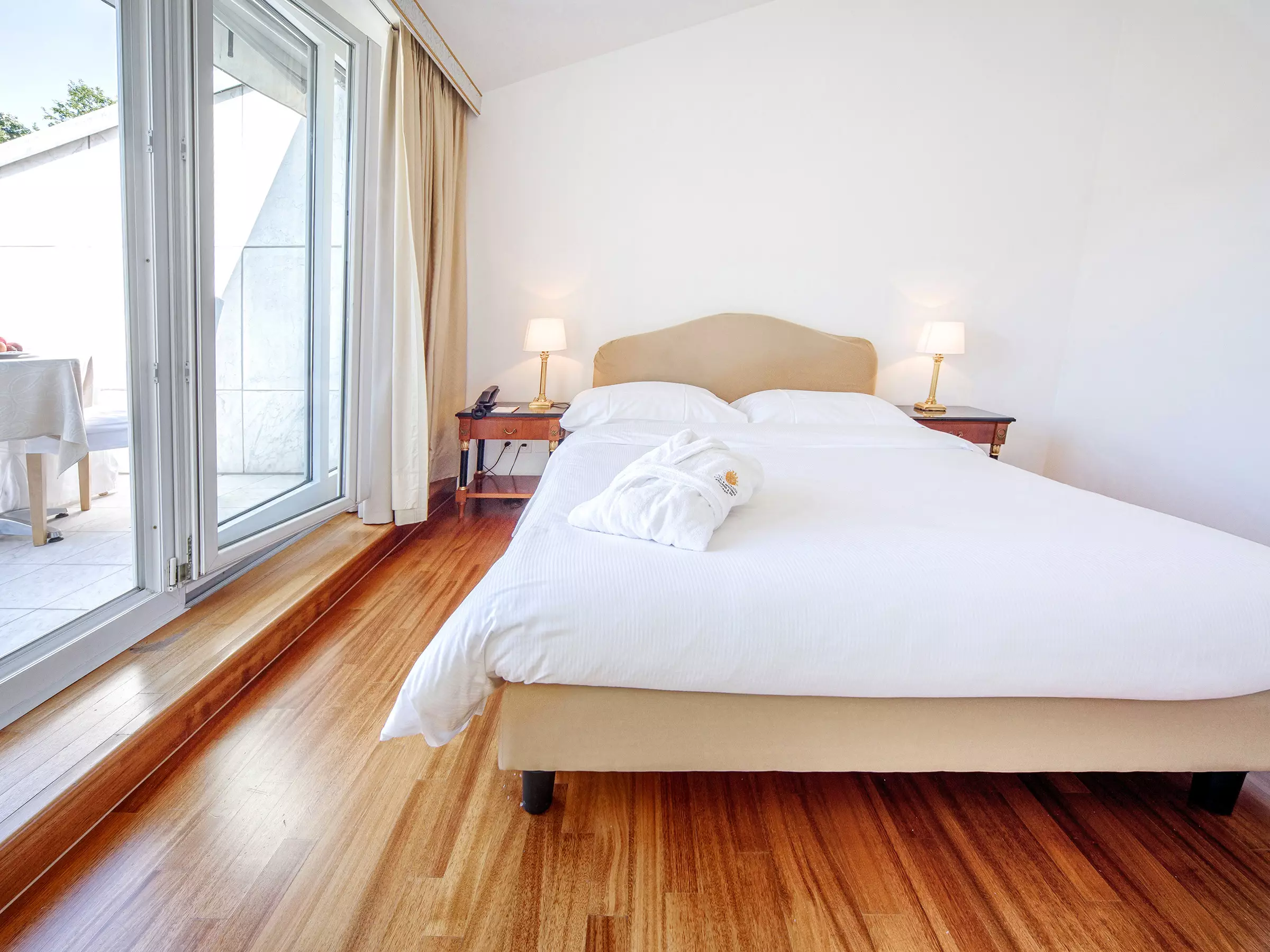 Alibaba https://cdn.alibaba.ir/ostorage/hotel-accommodation-images/6a117746c86edf55f7255605_Lugano-Villa-Sassa-Residence--Spa-1.webp