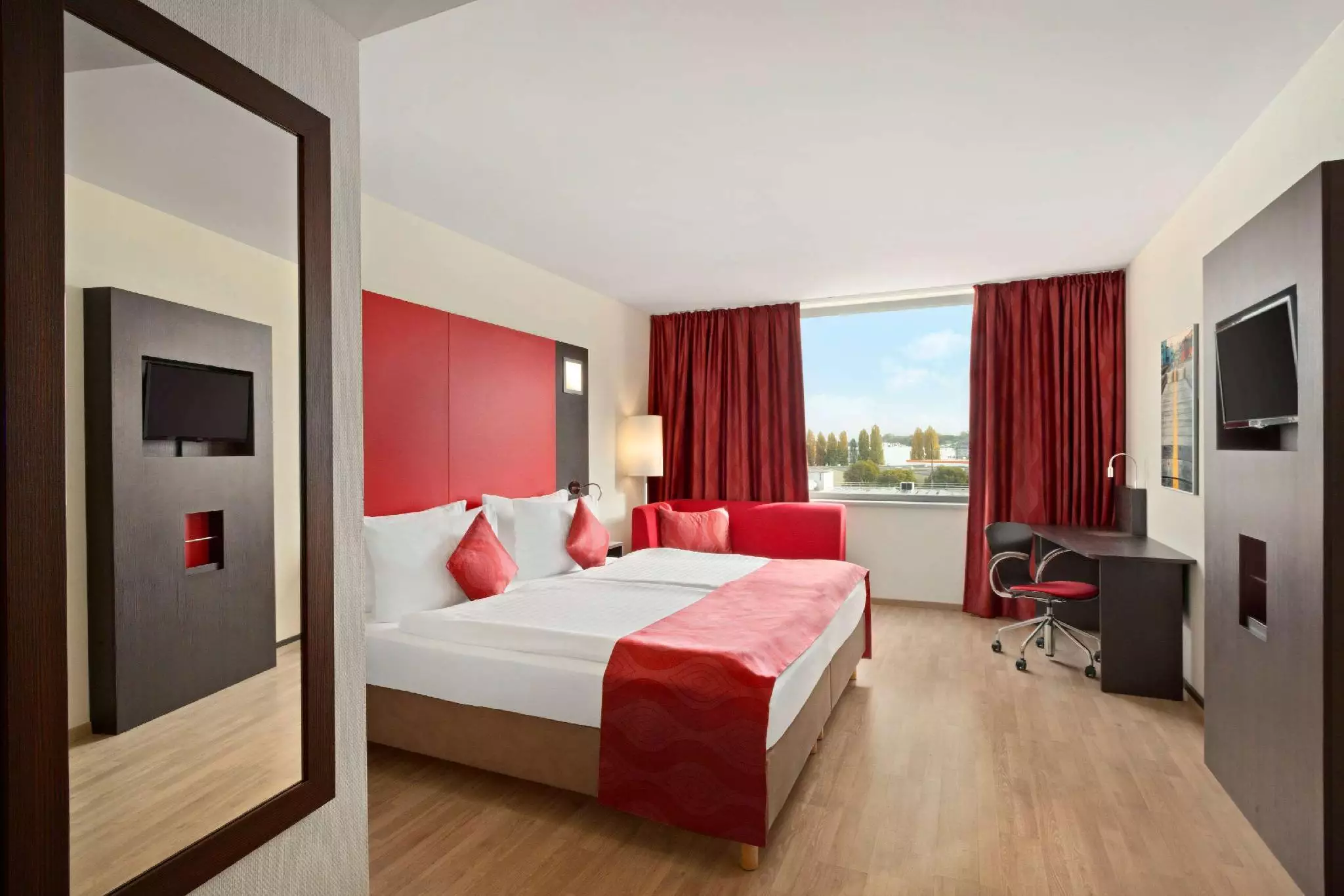 Alibaba https://cdn.alibaba.ir/ostorage/hotel-accommodation-images/6a118138c86edf55f7255cf5_Carouge-Ramada-Encore-by-Wyndham-Geneva-1.webp
