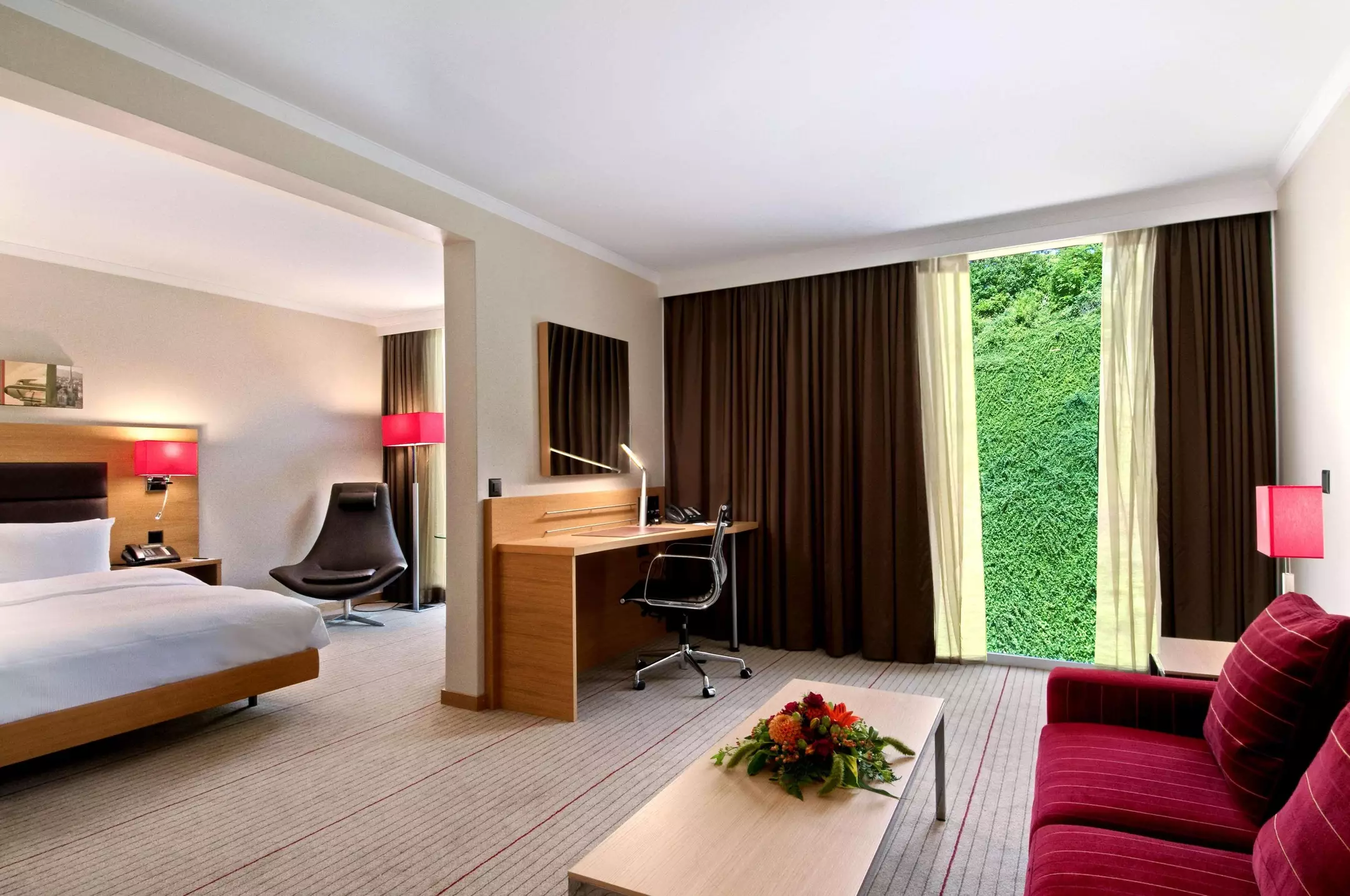 Alibaba https://cdn.alibaba.ir/ostorage/hotel-accommodation-images/6a118b6bc86edf55f7256433_Opfikon-Hilton-Zurich-Airport-0.webp