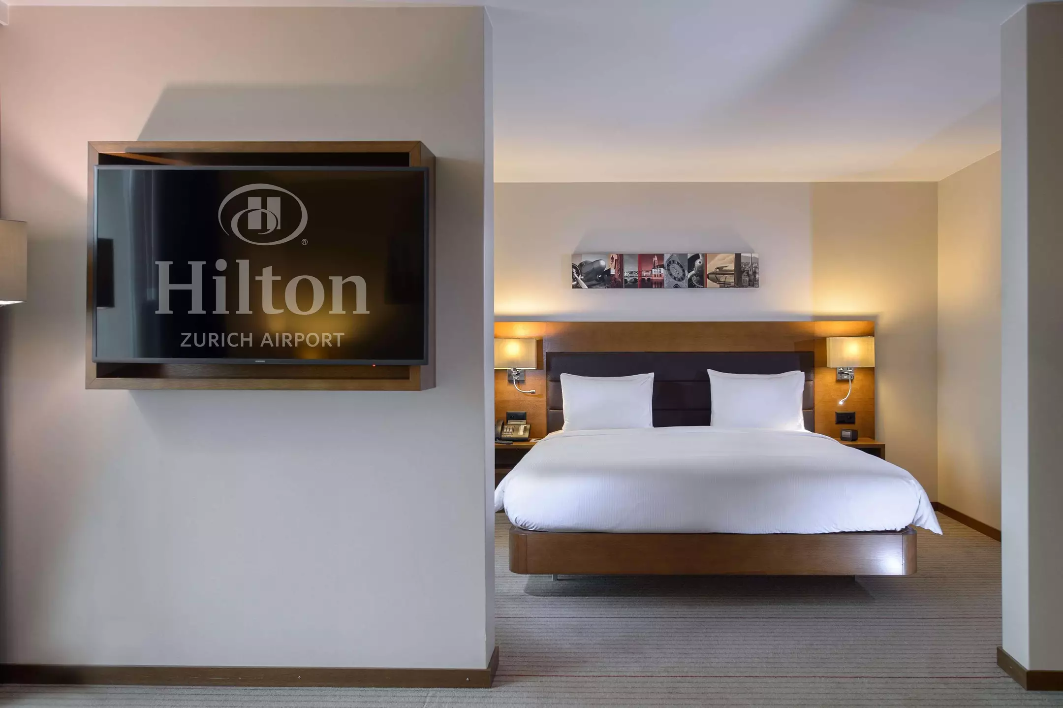 هتل Hilton Zurich Airport Opfikon