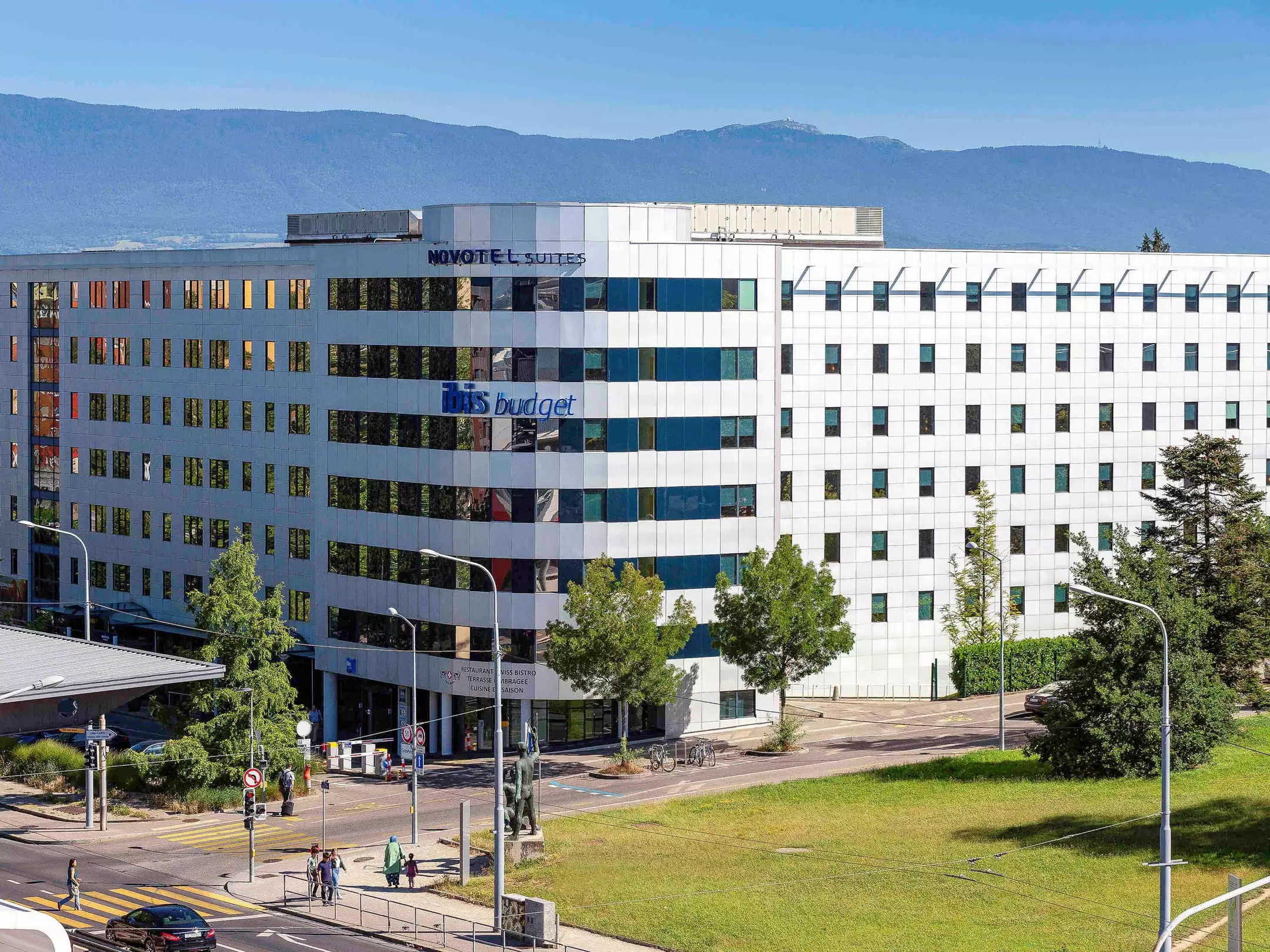 Alibaba https://cdn.alibaba.ir/ostorage/hotel-accommodation-images/6a119500c86edf55f7256b99_Geneva-ibis-budget-Geneve-Aeroport-1.webp