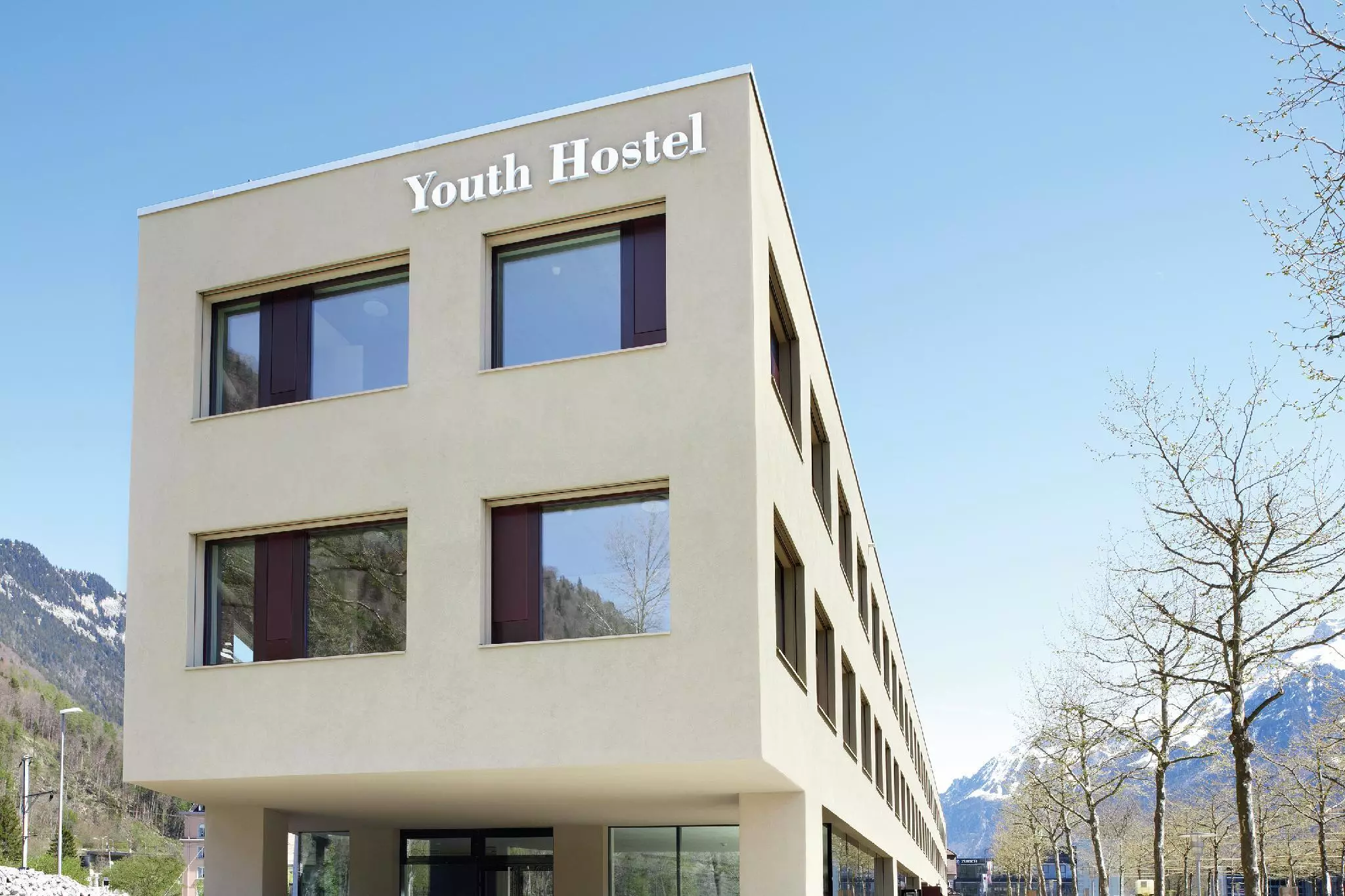 Alibaba https://cdn.alibaba.ir/ostorage/hotel-accommodation-images/6a11a8cb61ec039ef762e090_Interlaken-Interlaken-Youth-Hostel-1.webp