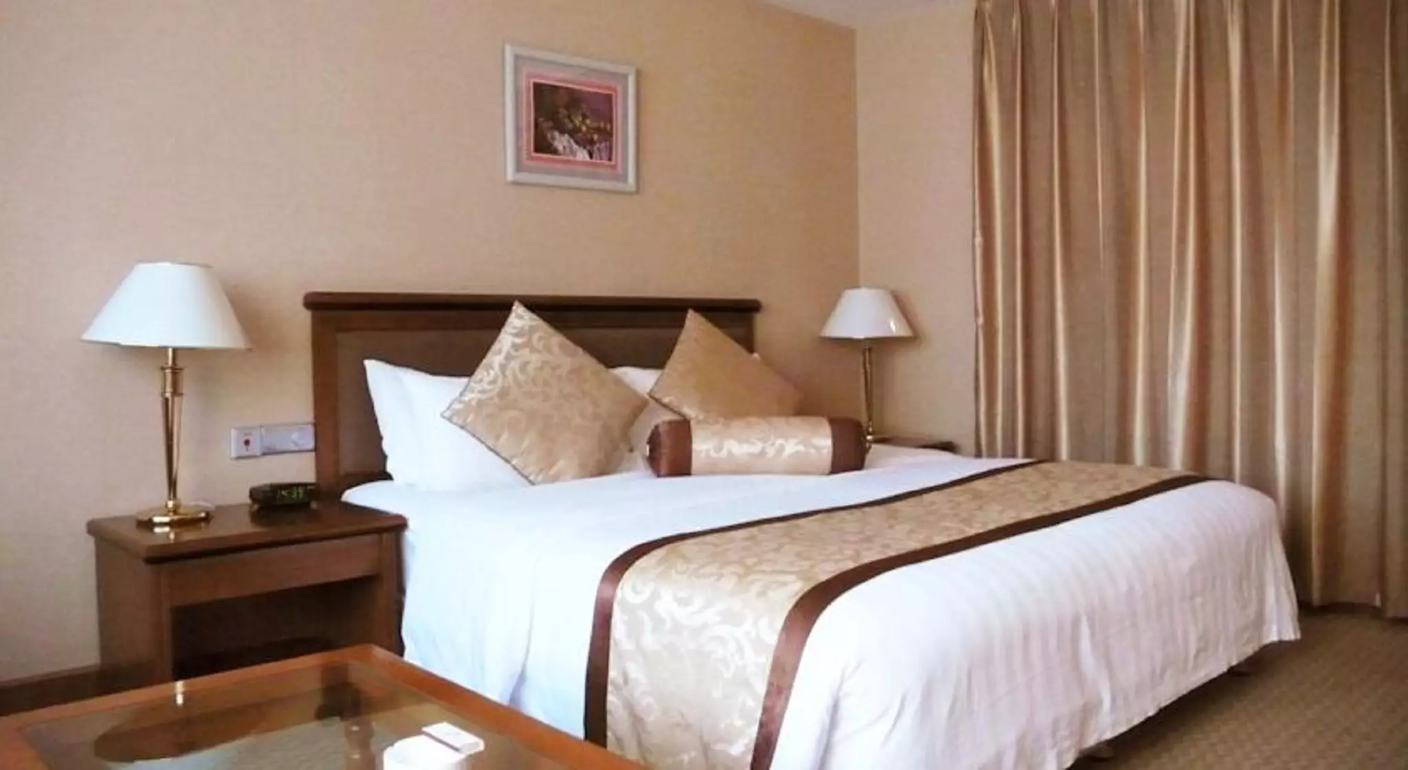 Alibaba https://cdn.alibaba.ir/ostorage/hotel-accommodation-images/6a11fdac61ec039ef7631db0_Shanghai-Tong-Mao-1.webp