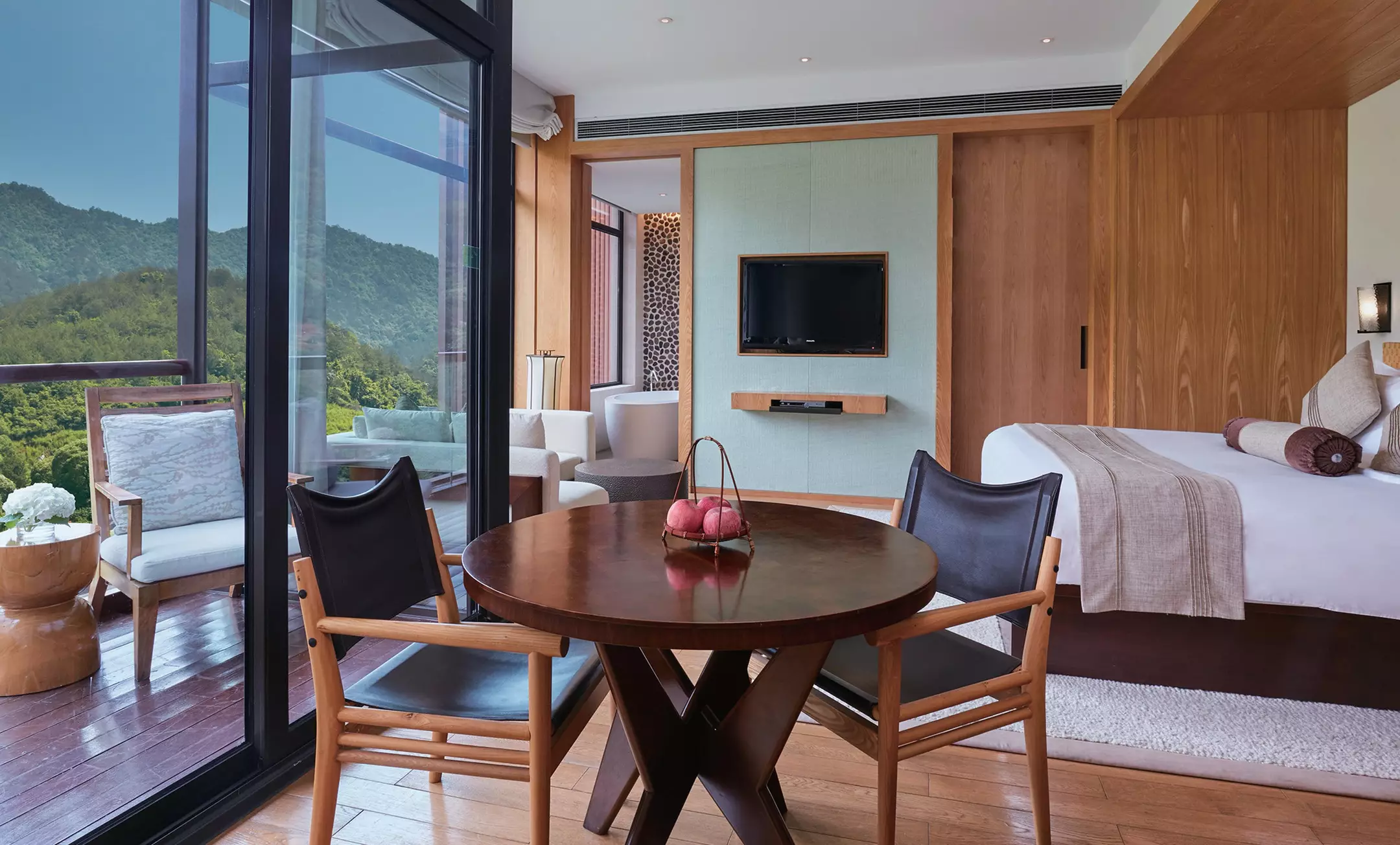 Alibaba https://cdn.alibaba.ir/ostorage/hotel-accommodation-images/6a122e4861ec039ef7634100_Qiandaohu-Intercontinental-OneThousand-Island-Lake-Resort-1.webp