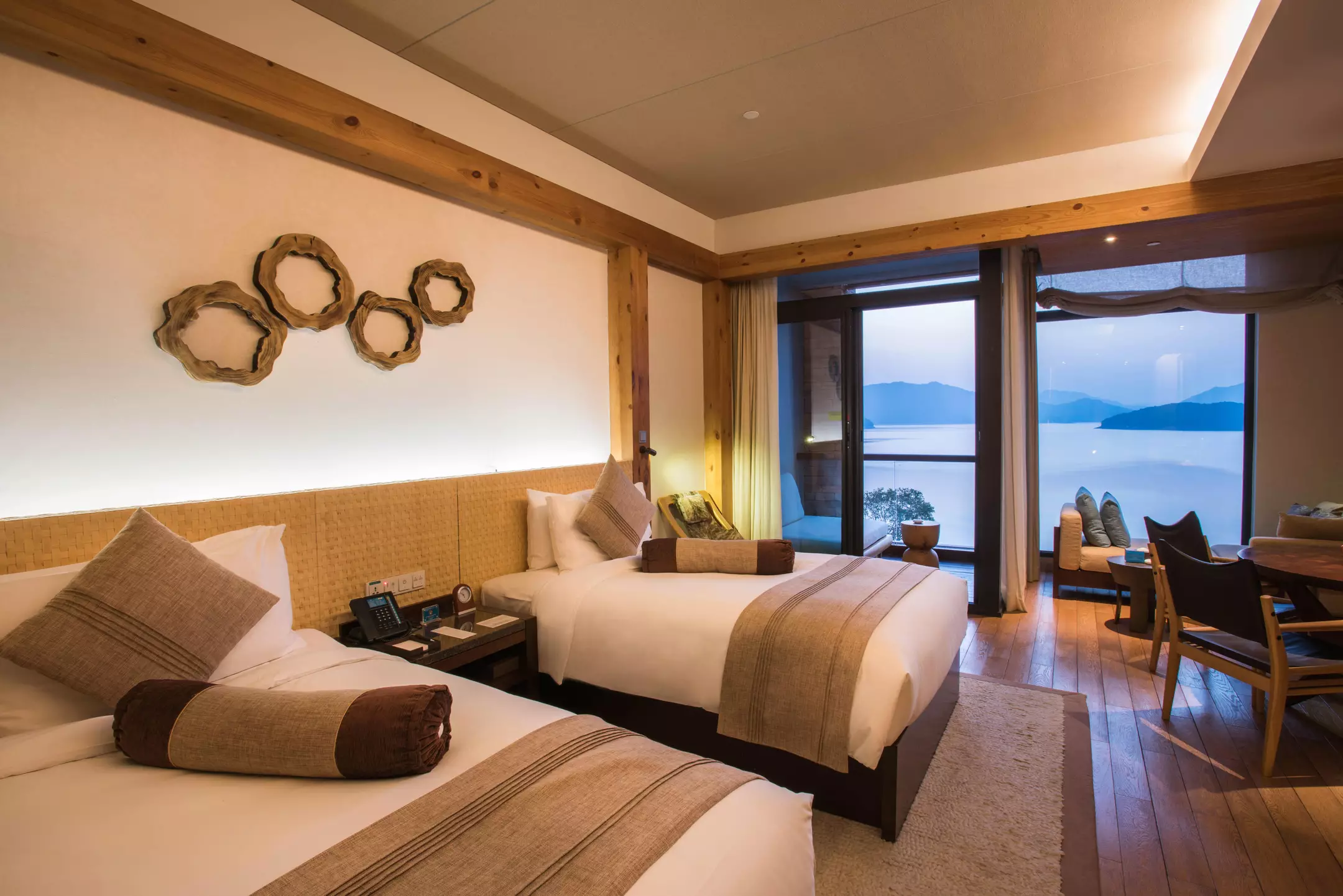 هتل Intercontinental OneThousand Island Lake Resort Qiandaohu